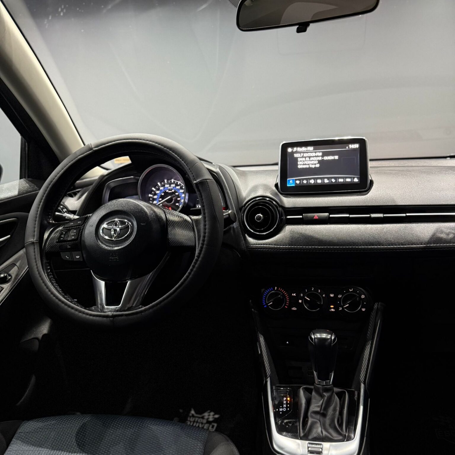 TOYOTA YARIS R 2018 - Image 8