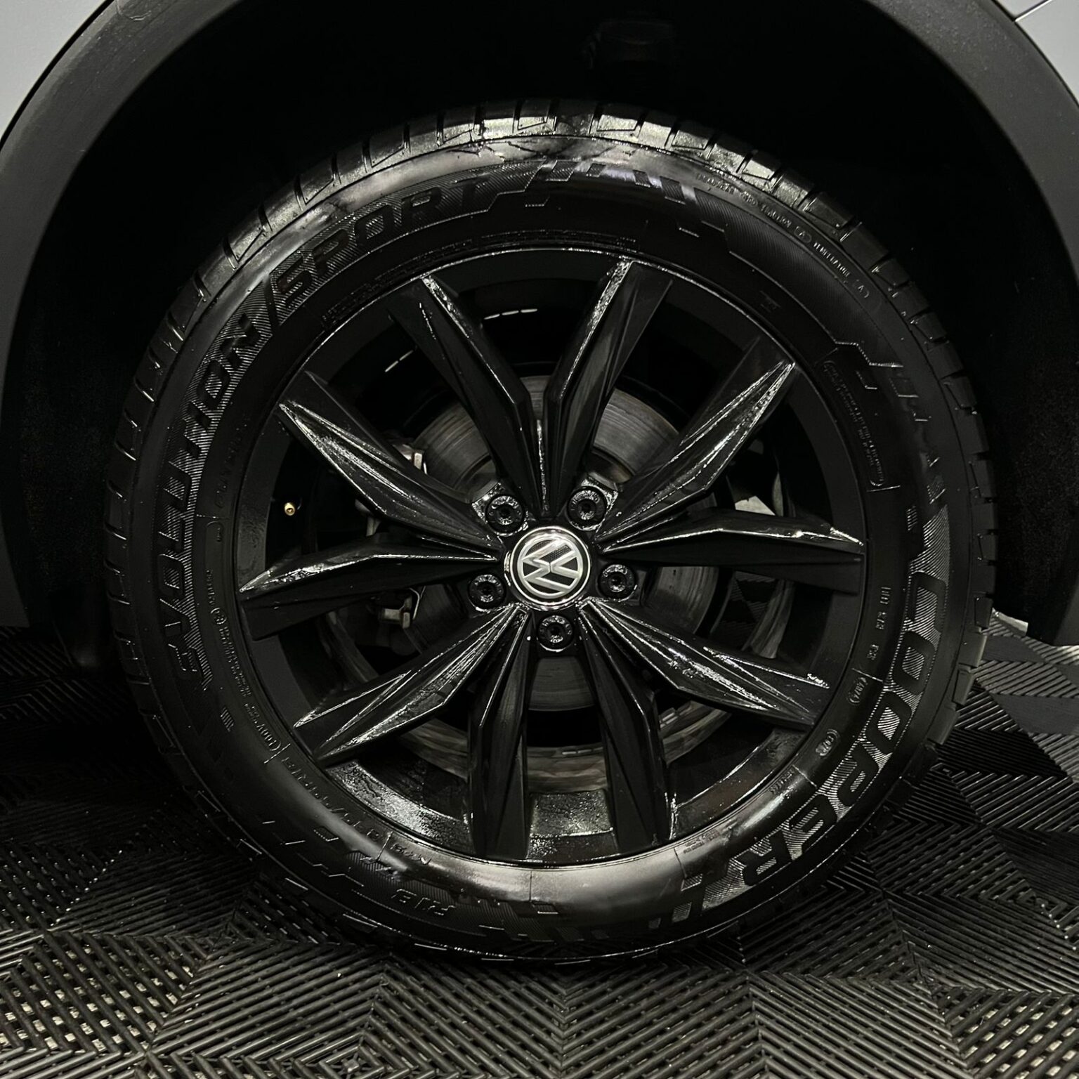VOLKSWAGEN TIGUAN 2020 - Image 12