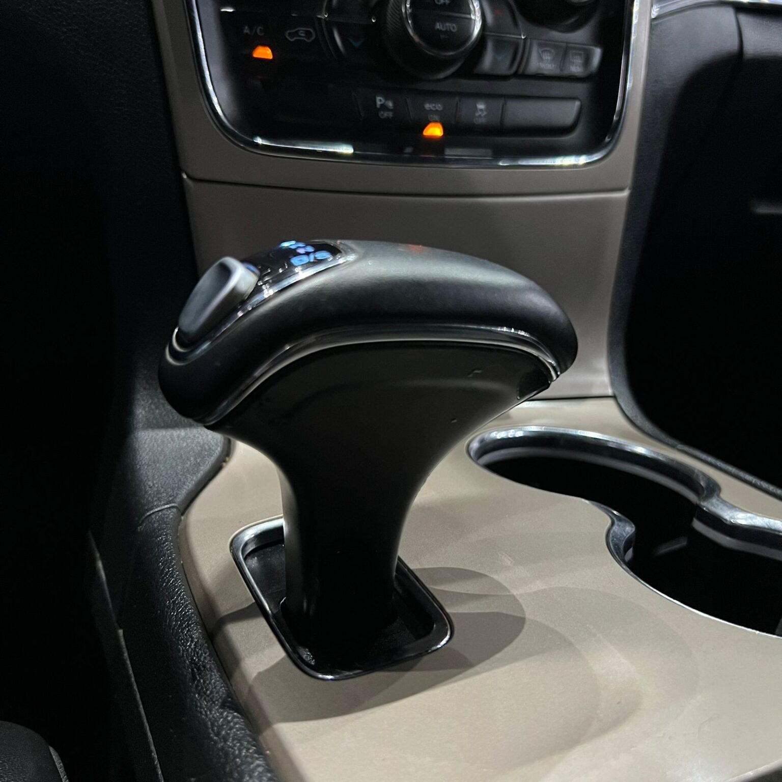 JEEP GRAND CHEROKEE 2015 - Image 6