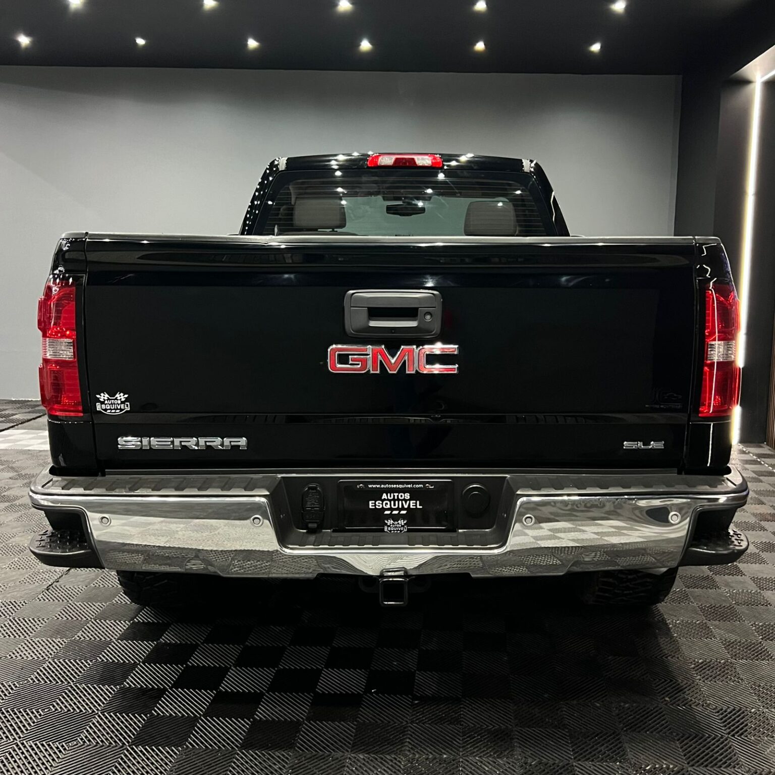 GMC SIERRA 2018 - Image 4