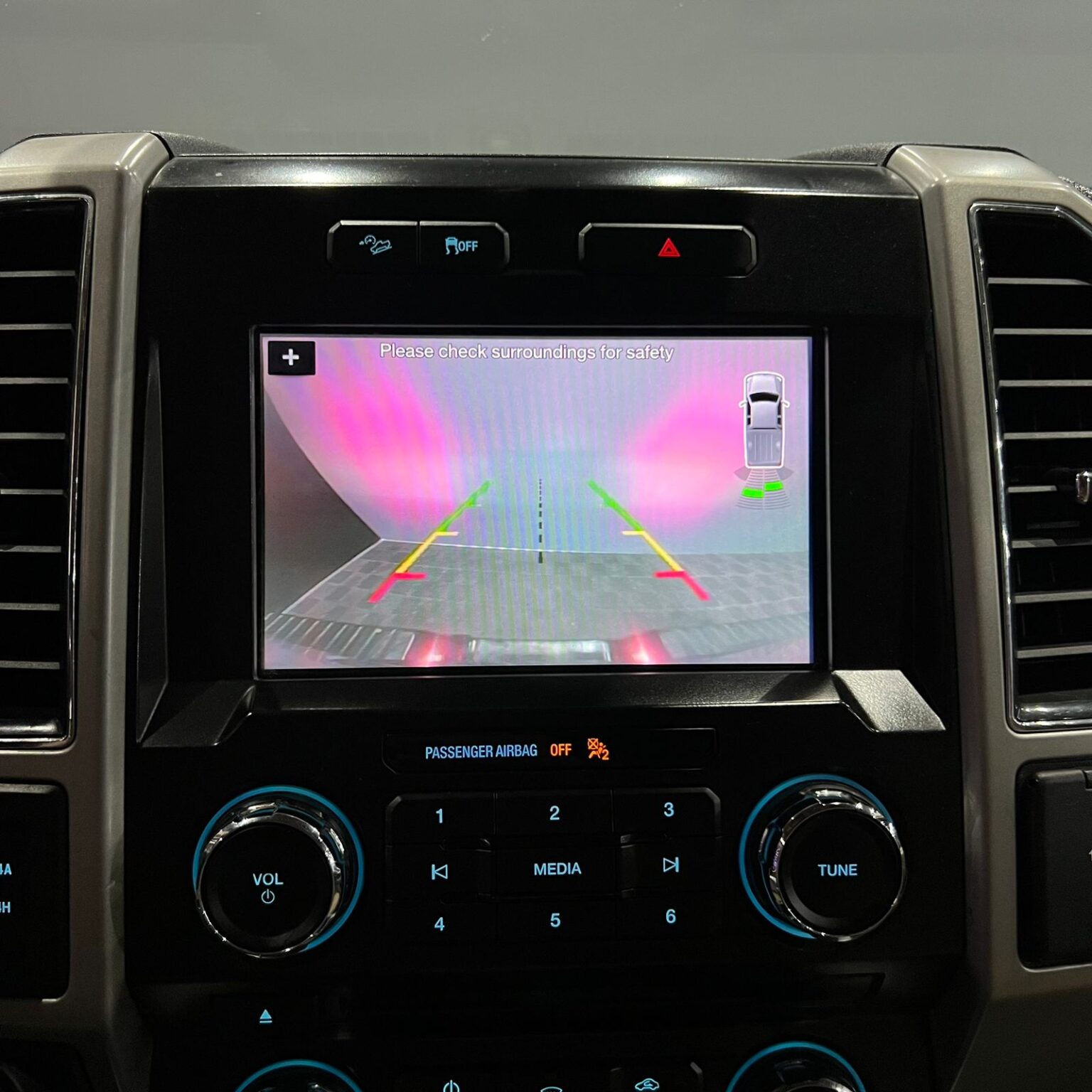 FORD LOBO LARIAT 2017 - Image 12