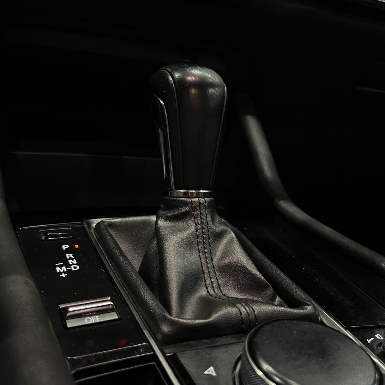 MAZDA M3 2020 - Image 8