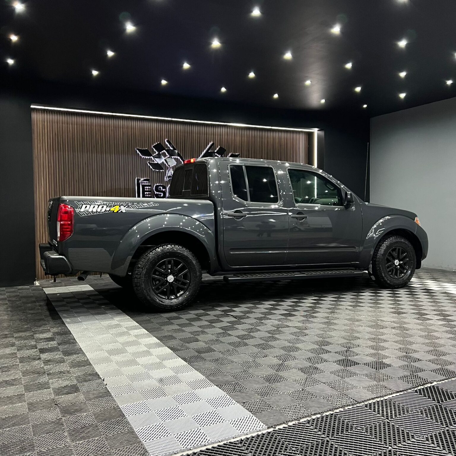 NISSAN FRONTIER 2015 - Image 5