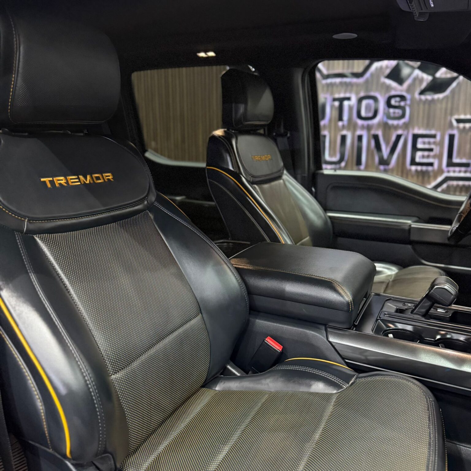 FORD LOBO TREMOR 2023 - Image 11