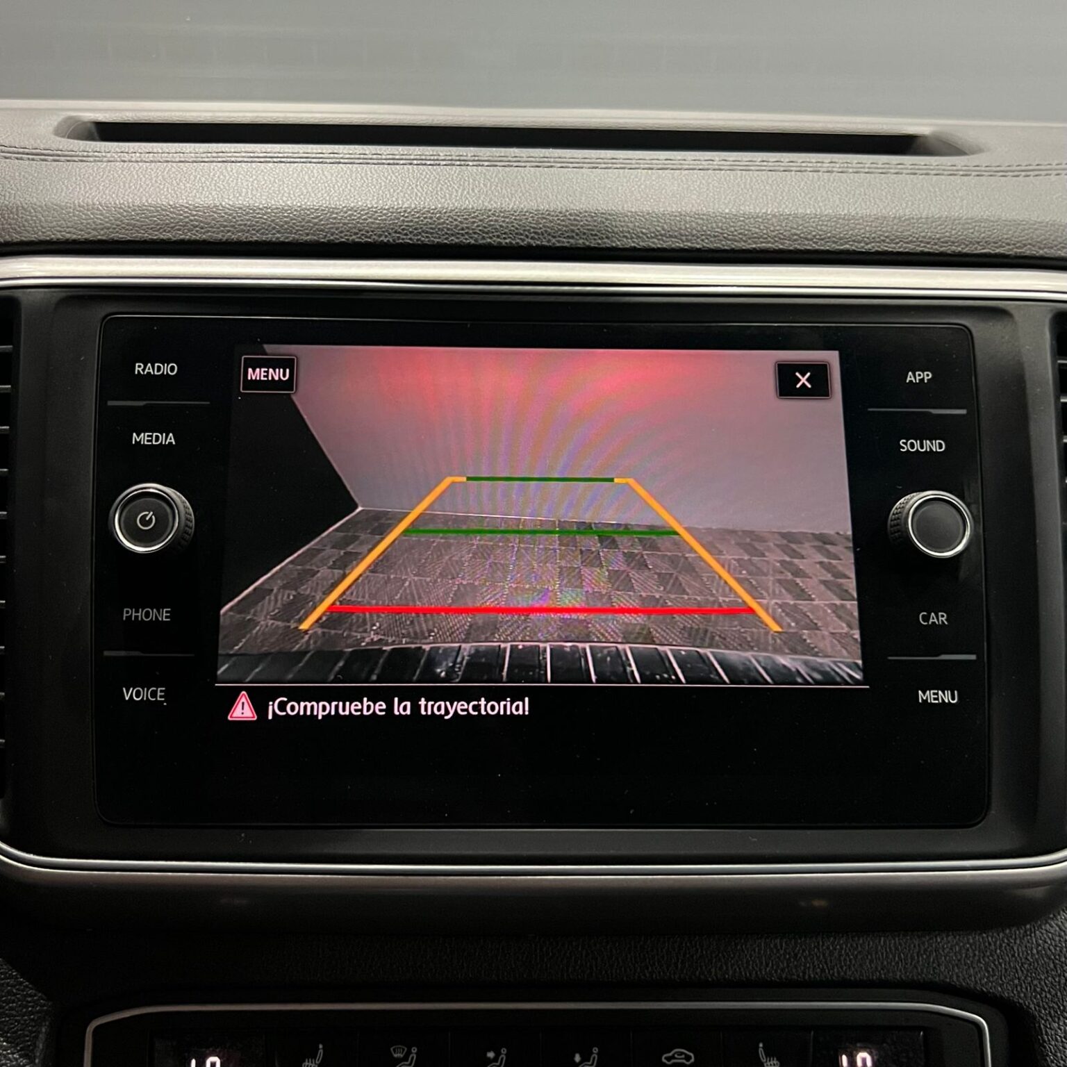 VOLKSWAGEN TERAMONT 2018 - Image 12