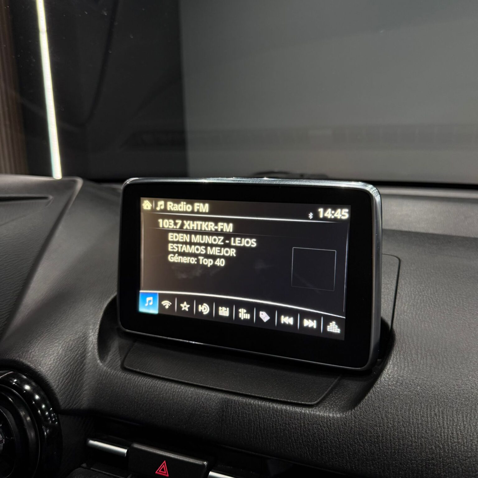 TOYOTA YARIS R 2018 - Image 10