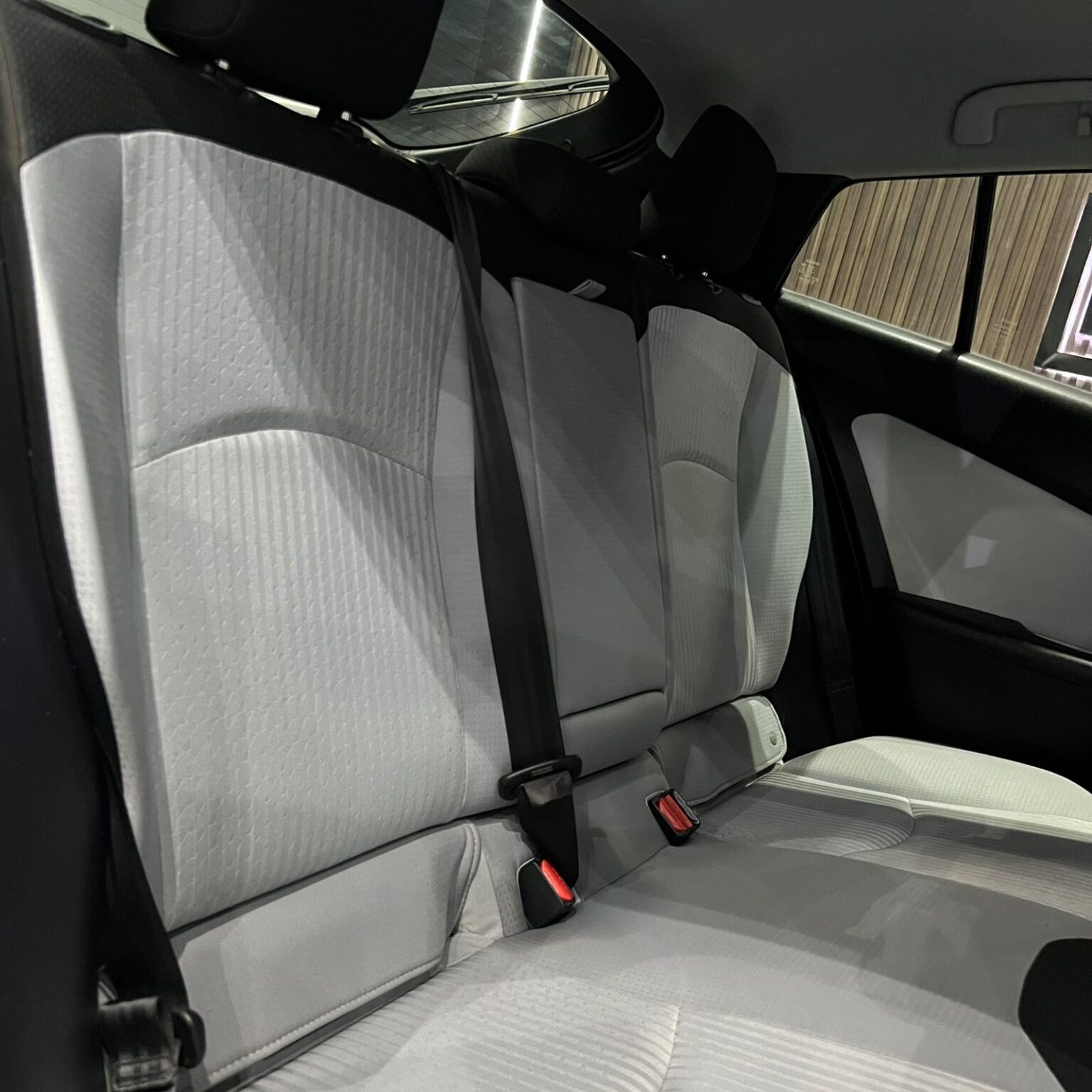 TOYOTA PRIUS 2018 - Image 8