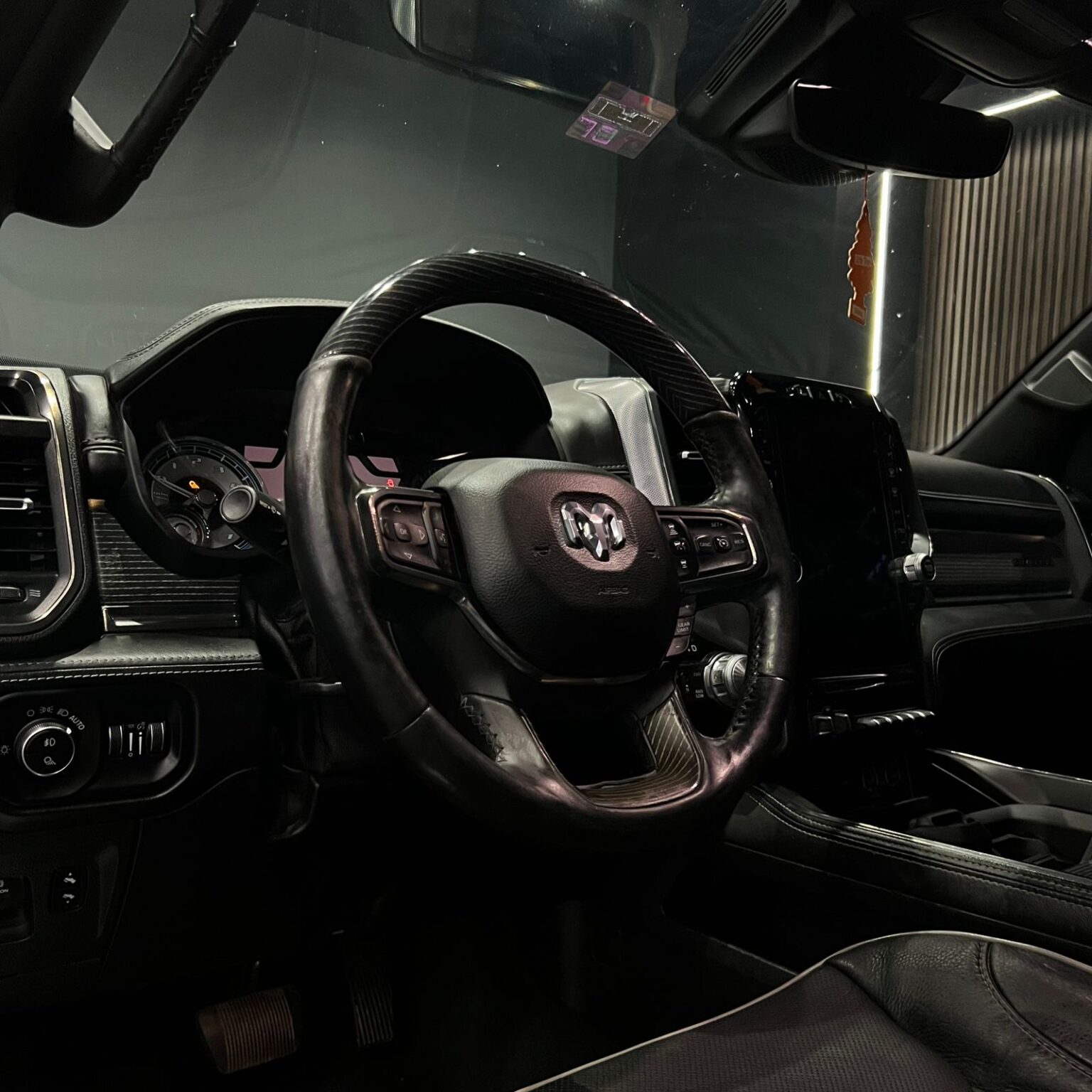 DODGE RAM LIMITED 2019 - Image 6