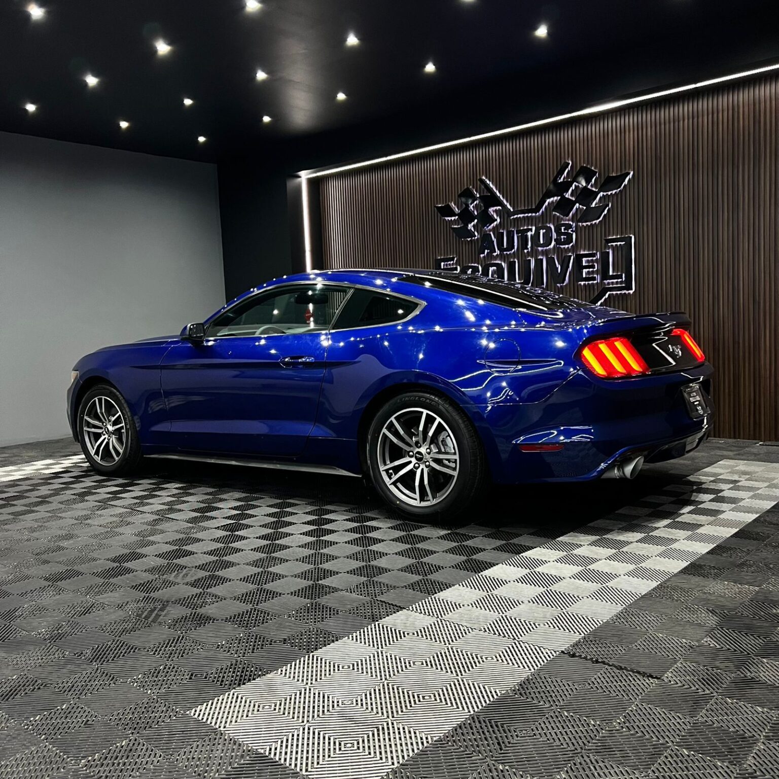 FORD MUSTANG 2016 - Image 6