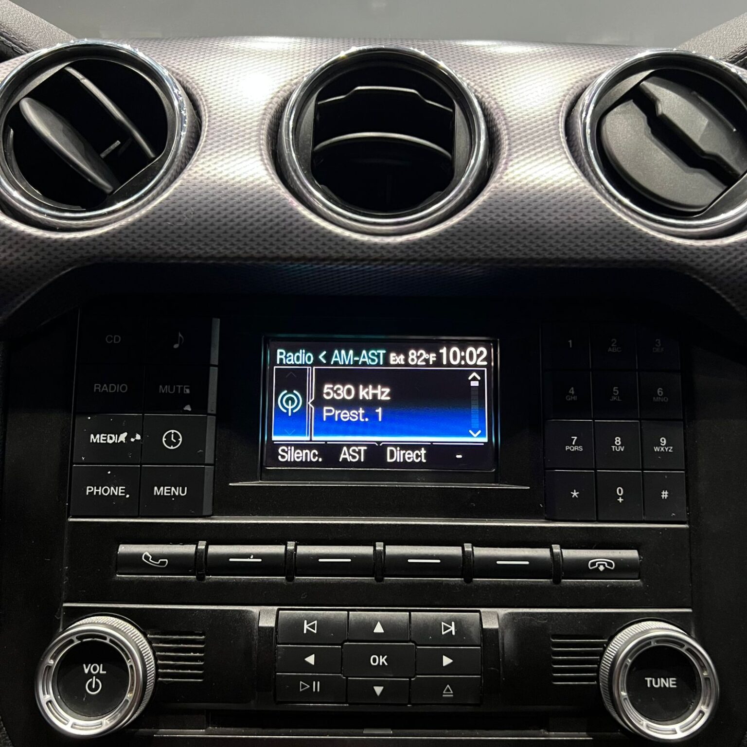 FORD MUSTANG 2016 - Image 10