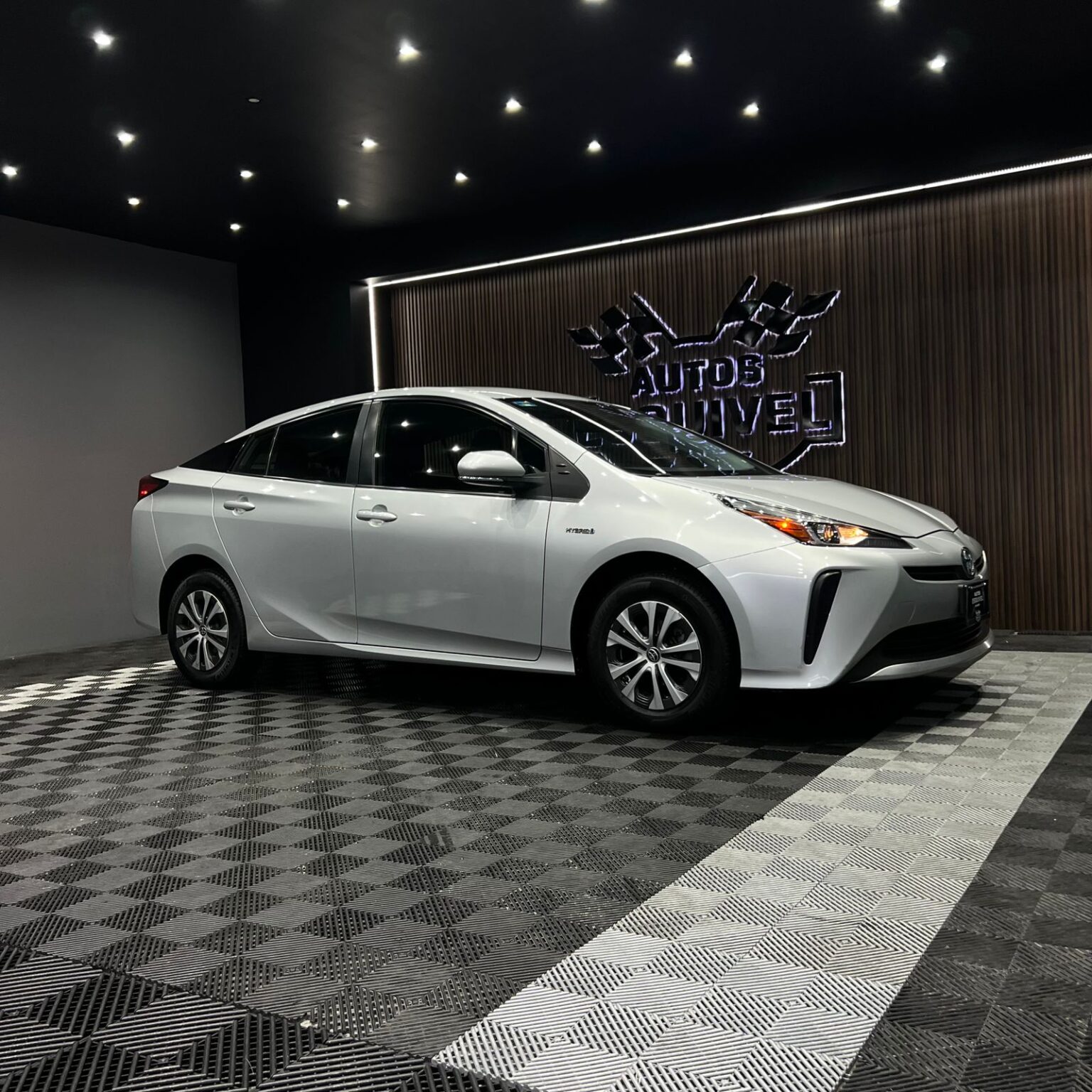 TOYOTA PRIUS 2020 - Image 2
