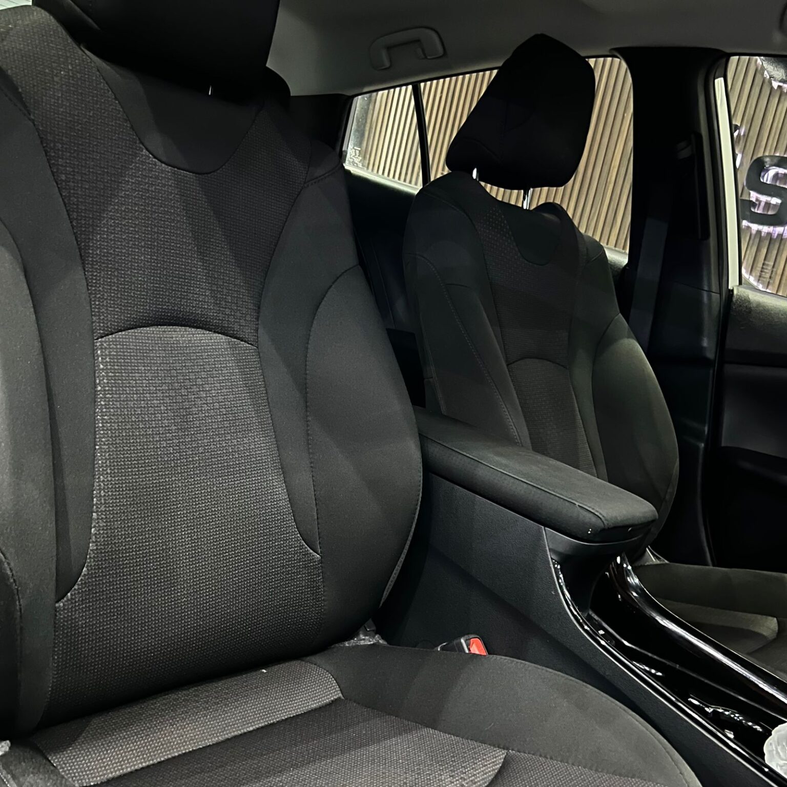 TOYOTA PRIUS 2020 - Image 8