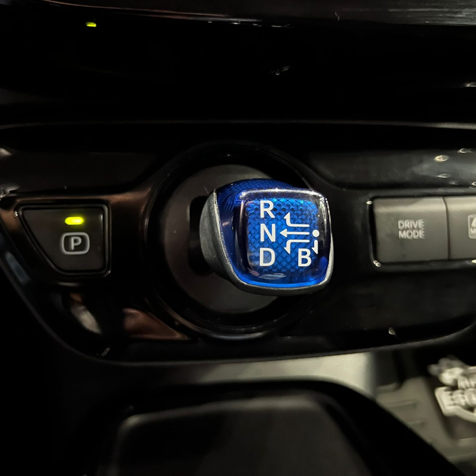 TOYOTA PRIUS 2020 - Image 9