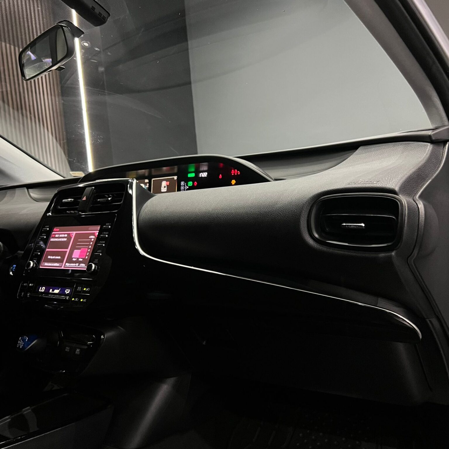 TOYOTA PRIUS 2020 - Image 11