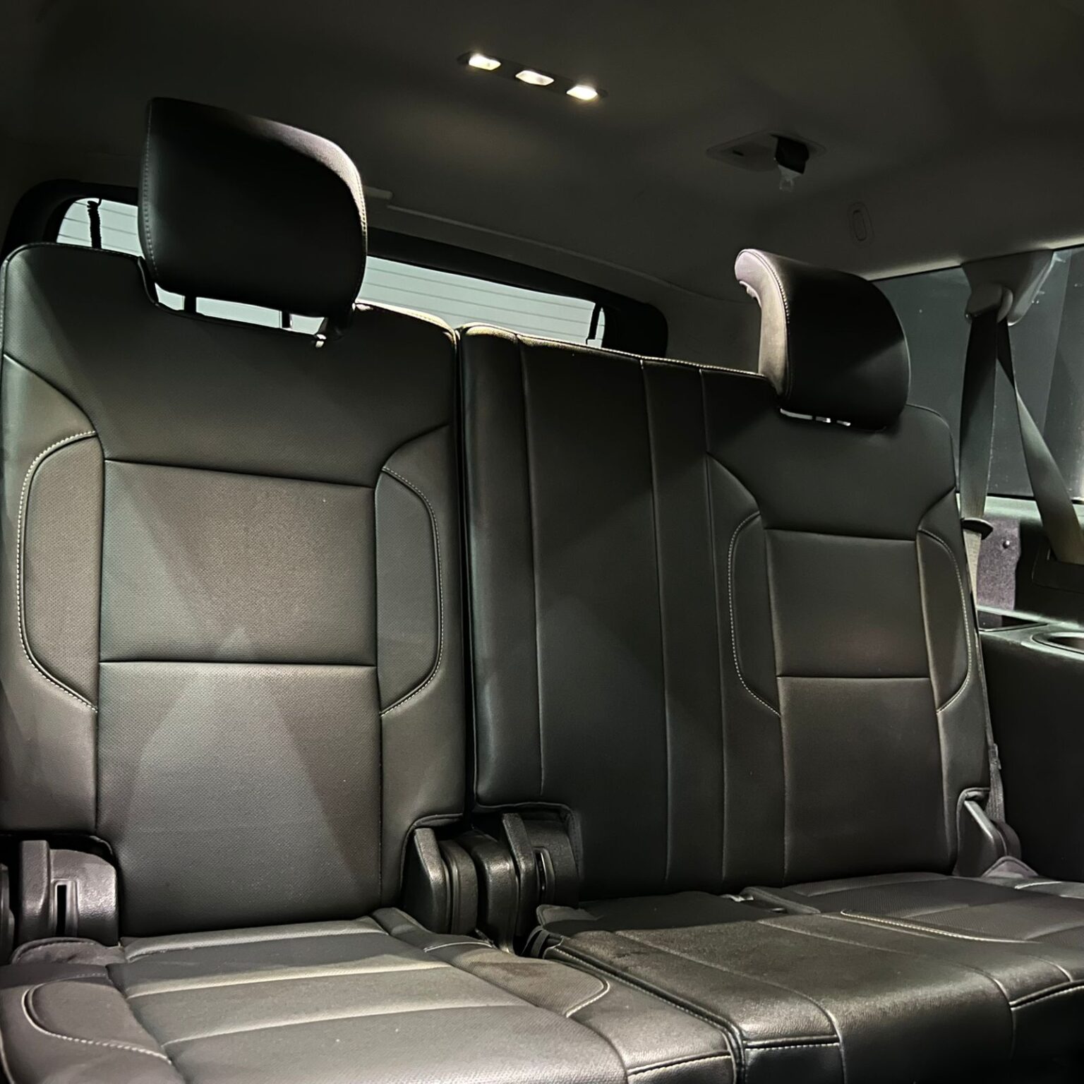 CHEVROLET SUBURBAN PREMIER 2018 - Image 7