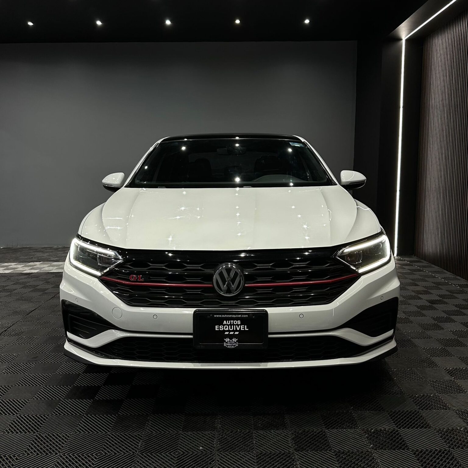 VOLKSWAGEN JETTA GLI 2020 - Image 4