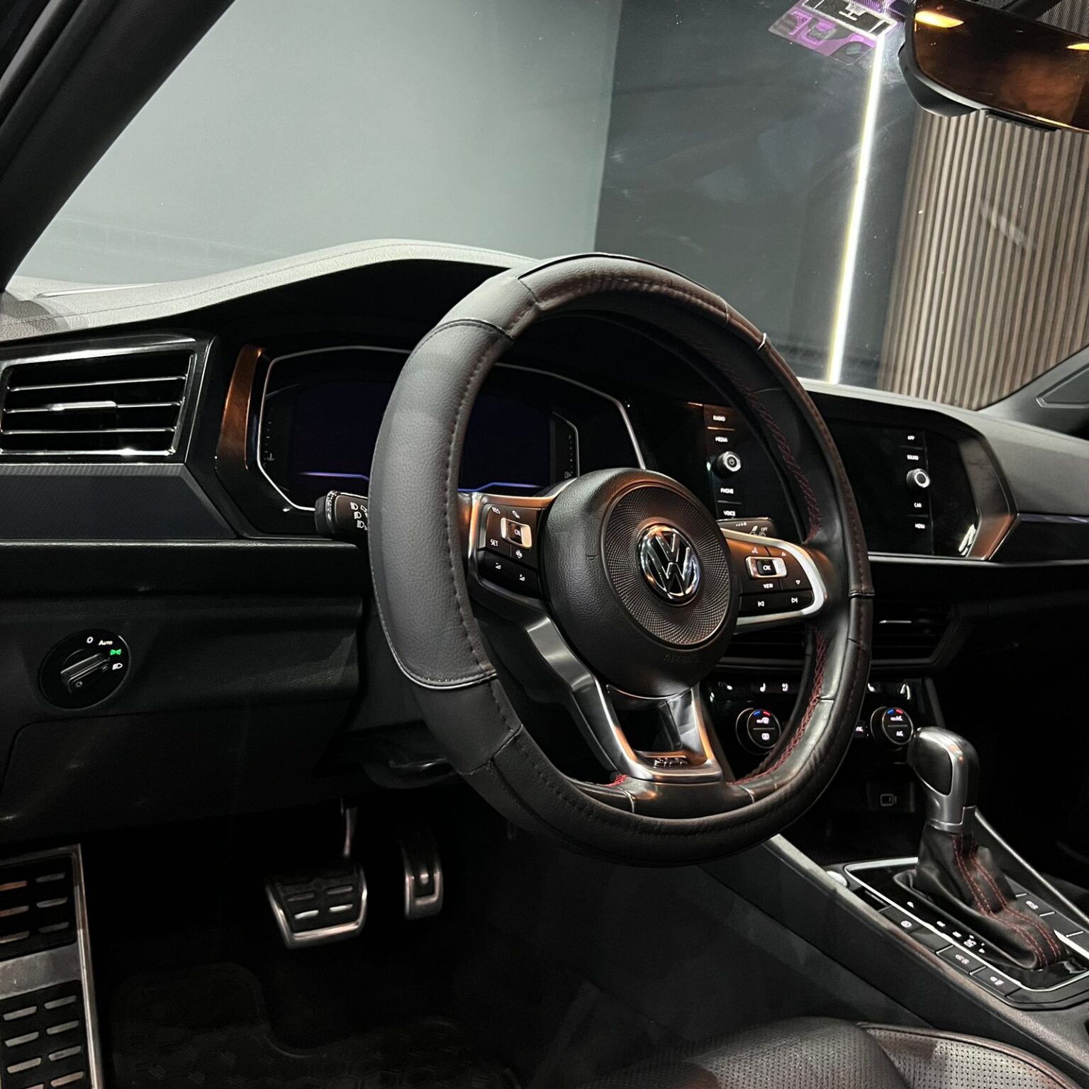 VOLKSWAGEN JETTA GLI 2019 - Image 7