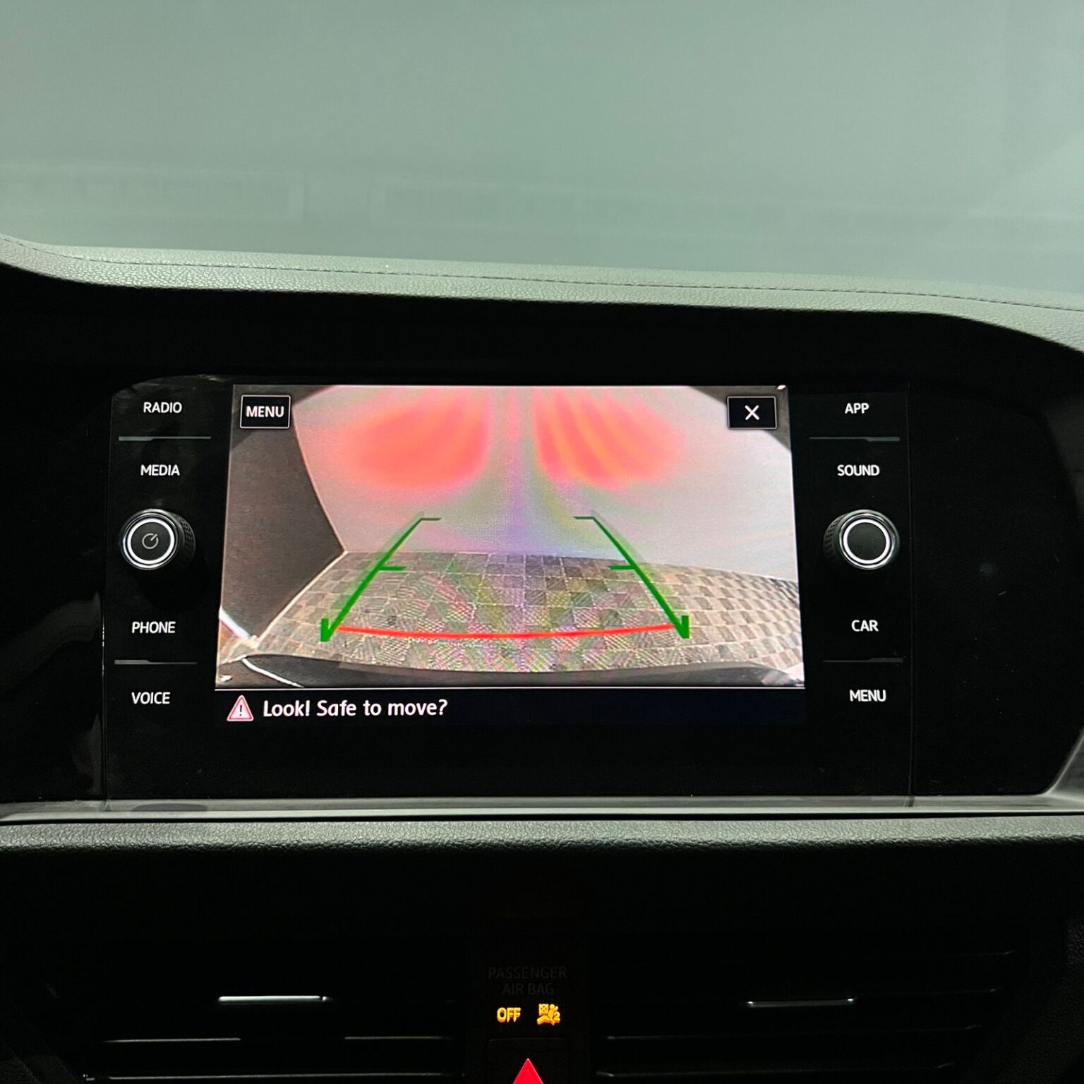 VOLKSWAGEN JETTA GLI 2019 - Image 11