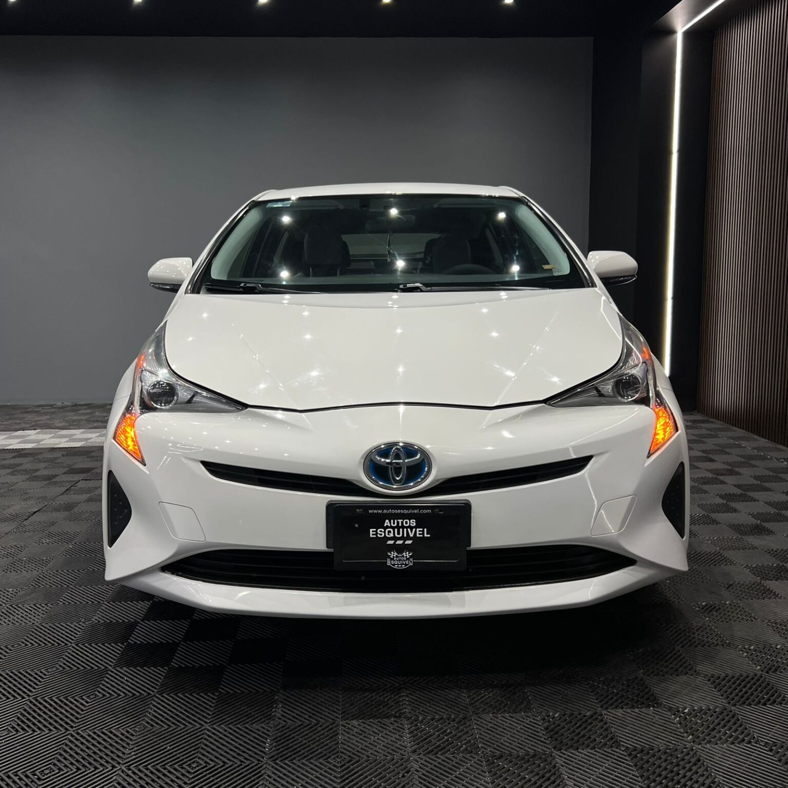 TOYOTA PRIUS 2018 - Image 5