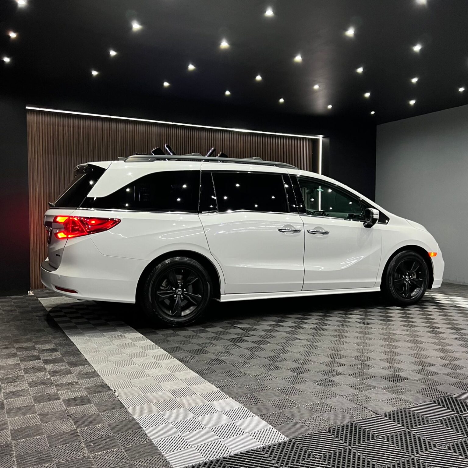HONDA ODYSSEY TOURING 2020 - Image 4