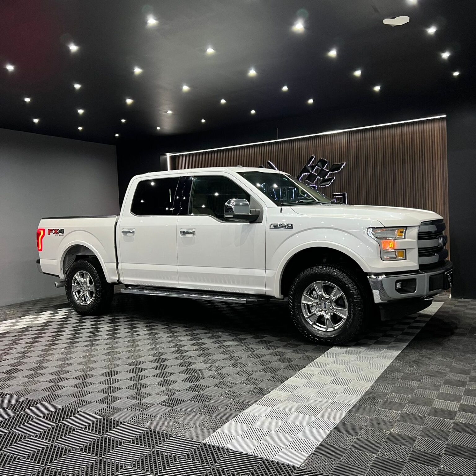 FORD LOBO LARIAT 2017 - Image 6