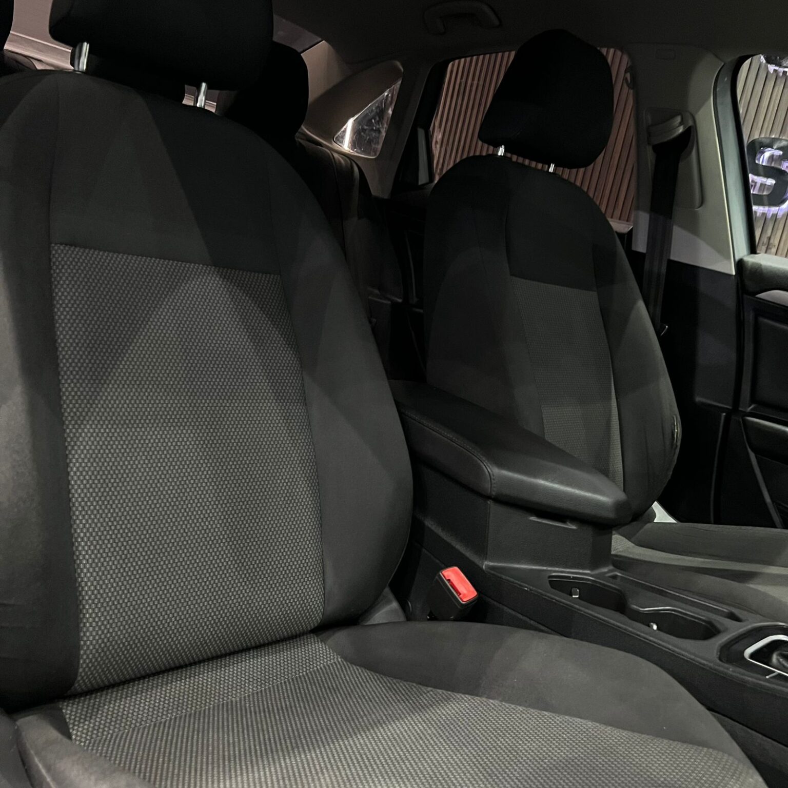 VOLKSWAGEN JETTA 2019 - Image 11