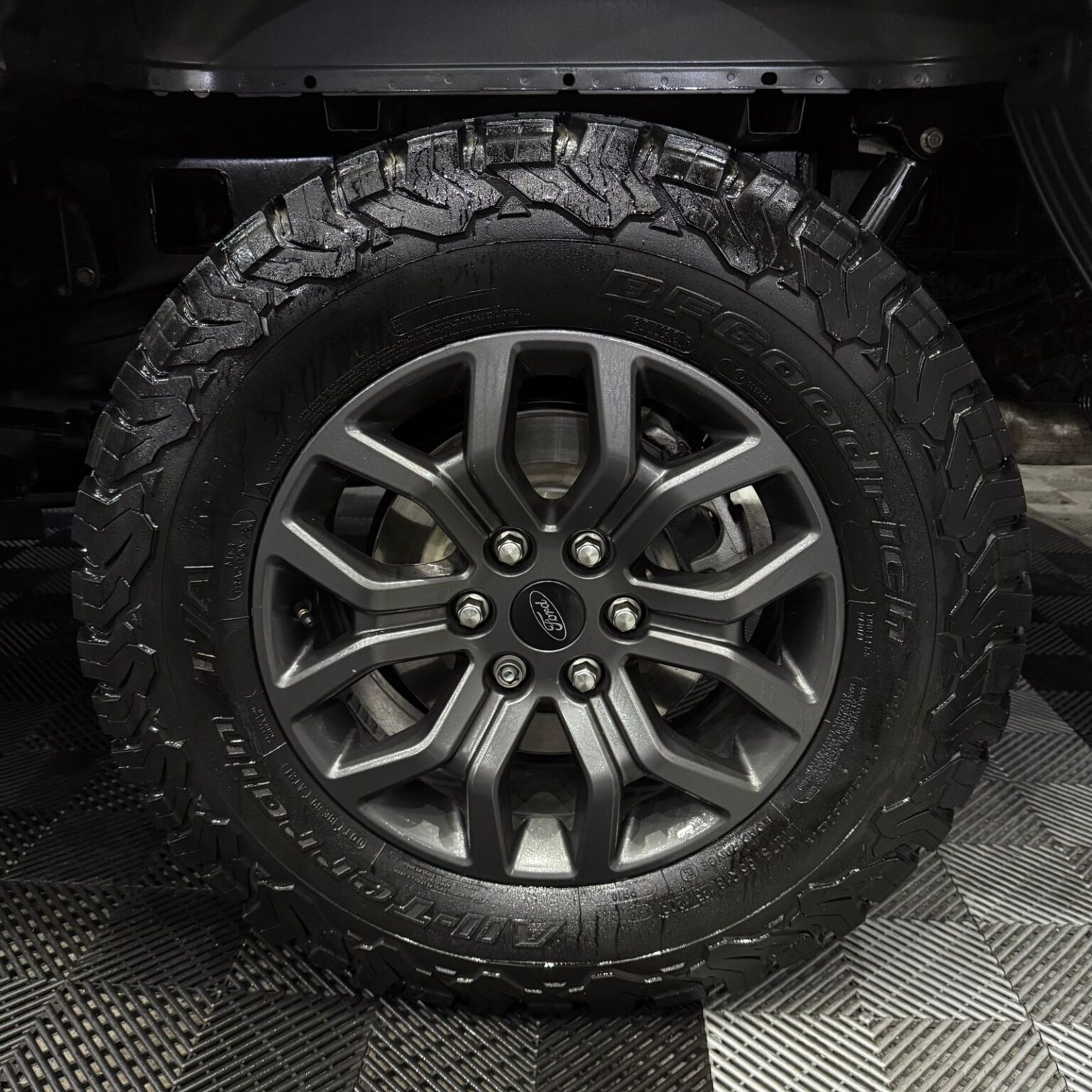 FORD LOBO TREMOR 2023 - Image 18