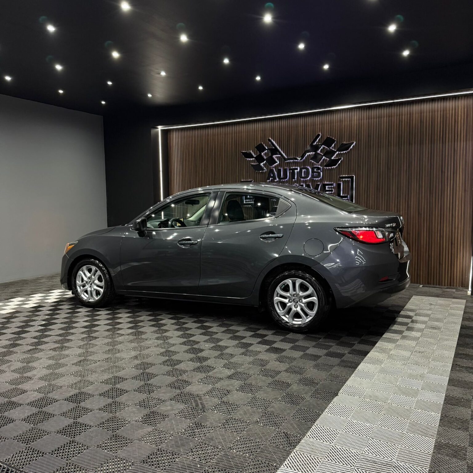 TOYOTA YARIS R 2018 - Image 5