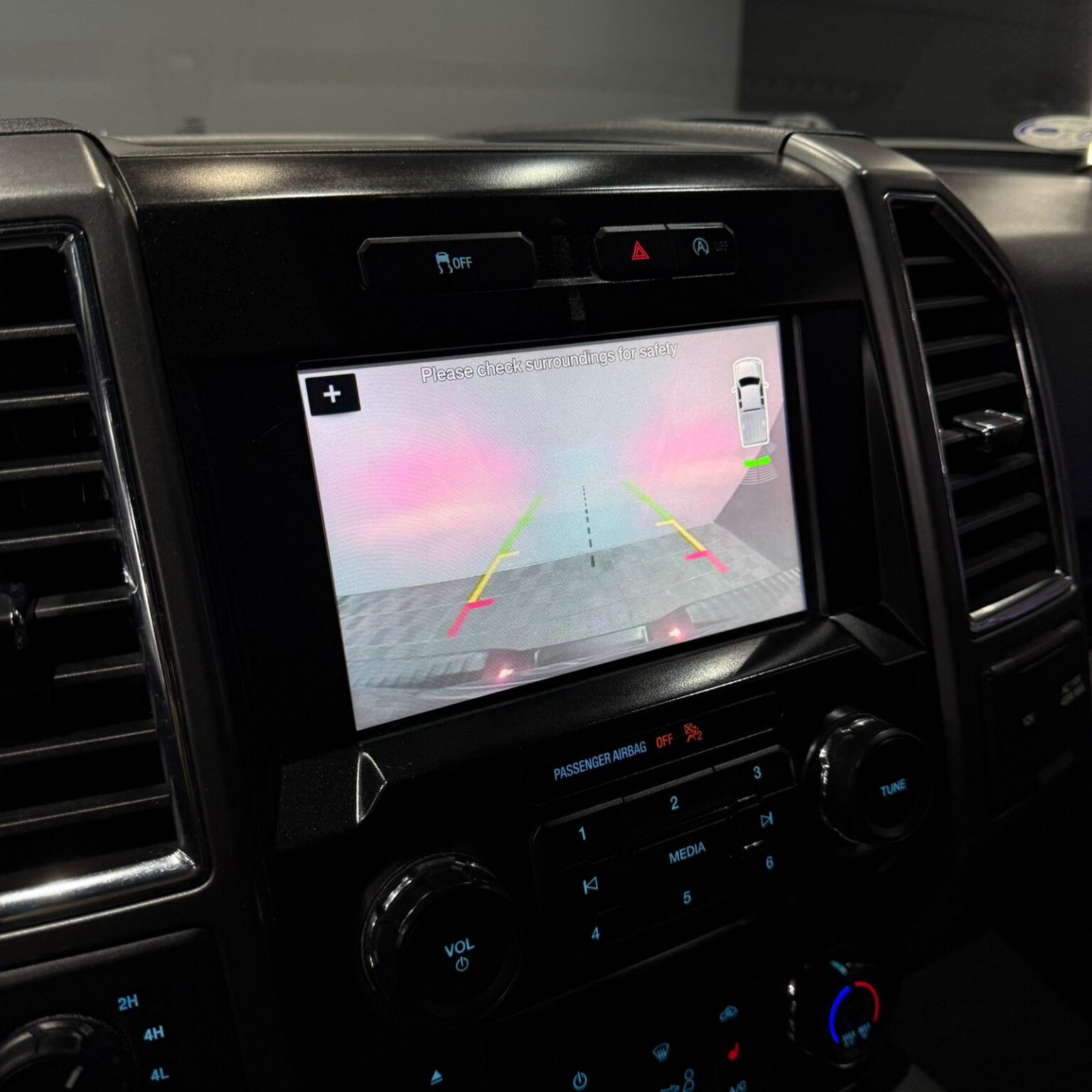 FORD LOBO SPORT 2016 - Image 12