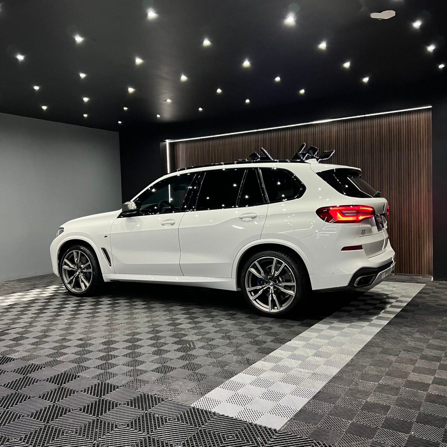 BMW X5 M50 2022 - Image 5