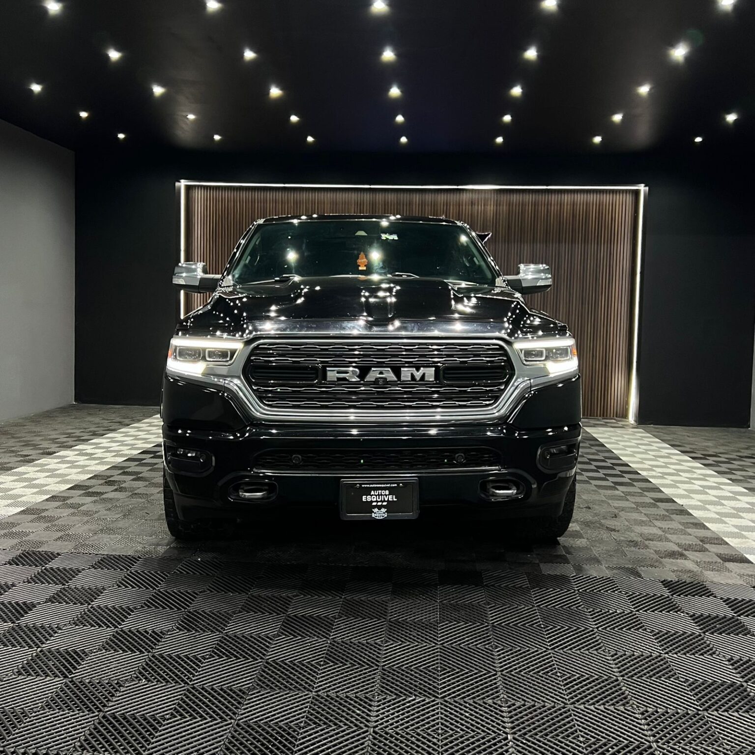 DODGE RAM LIMITED 2019 - Image 4