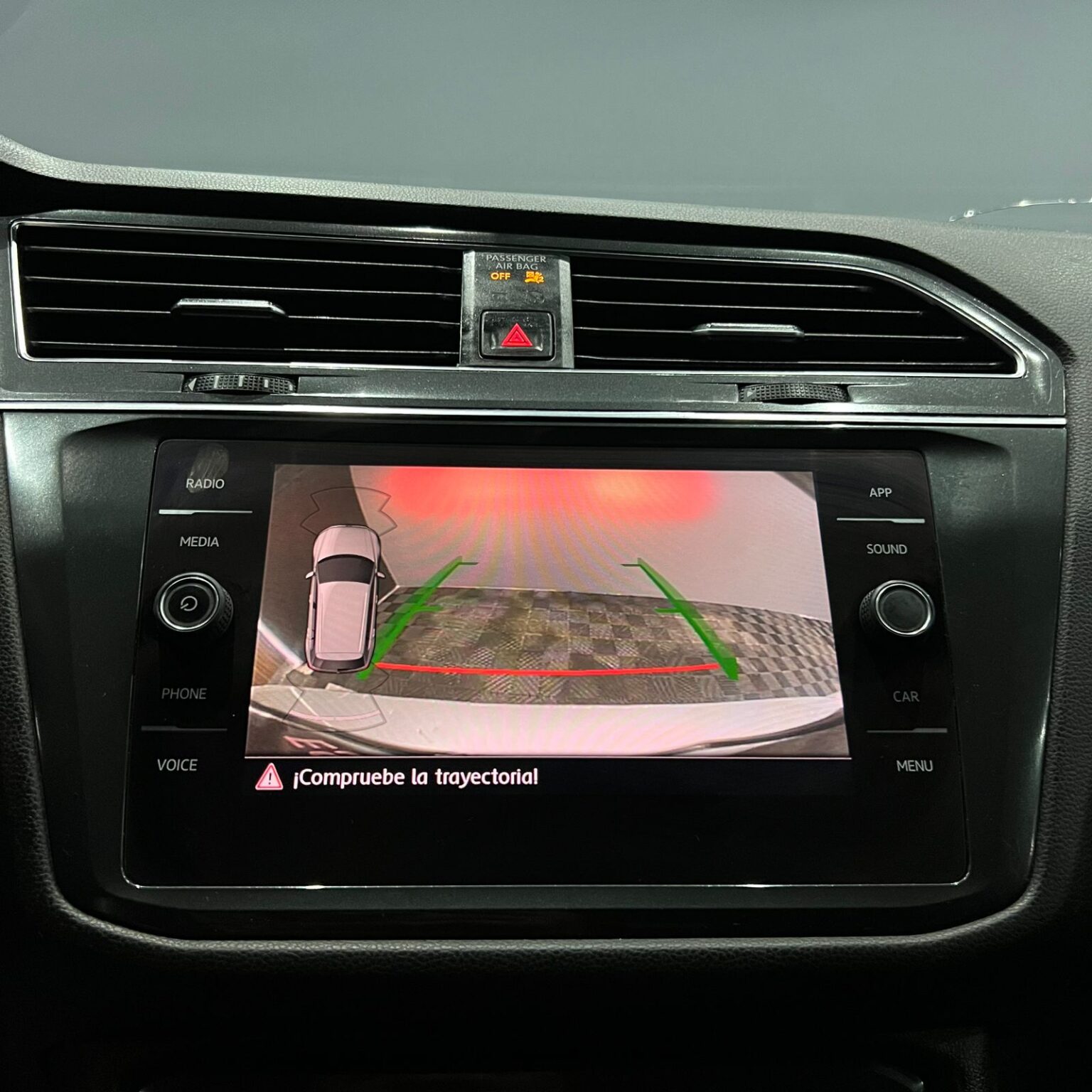 VOLKSWAGEN TIGUAN 2020 - Image 11