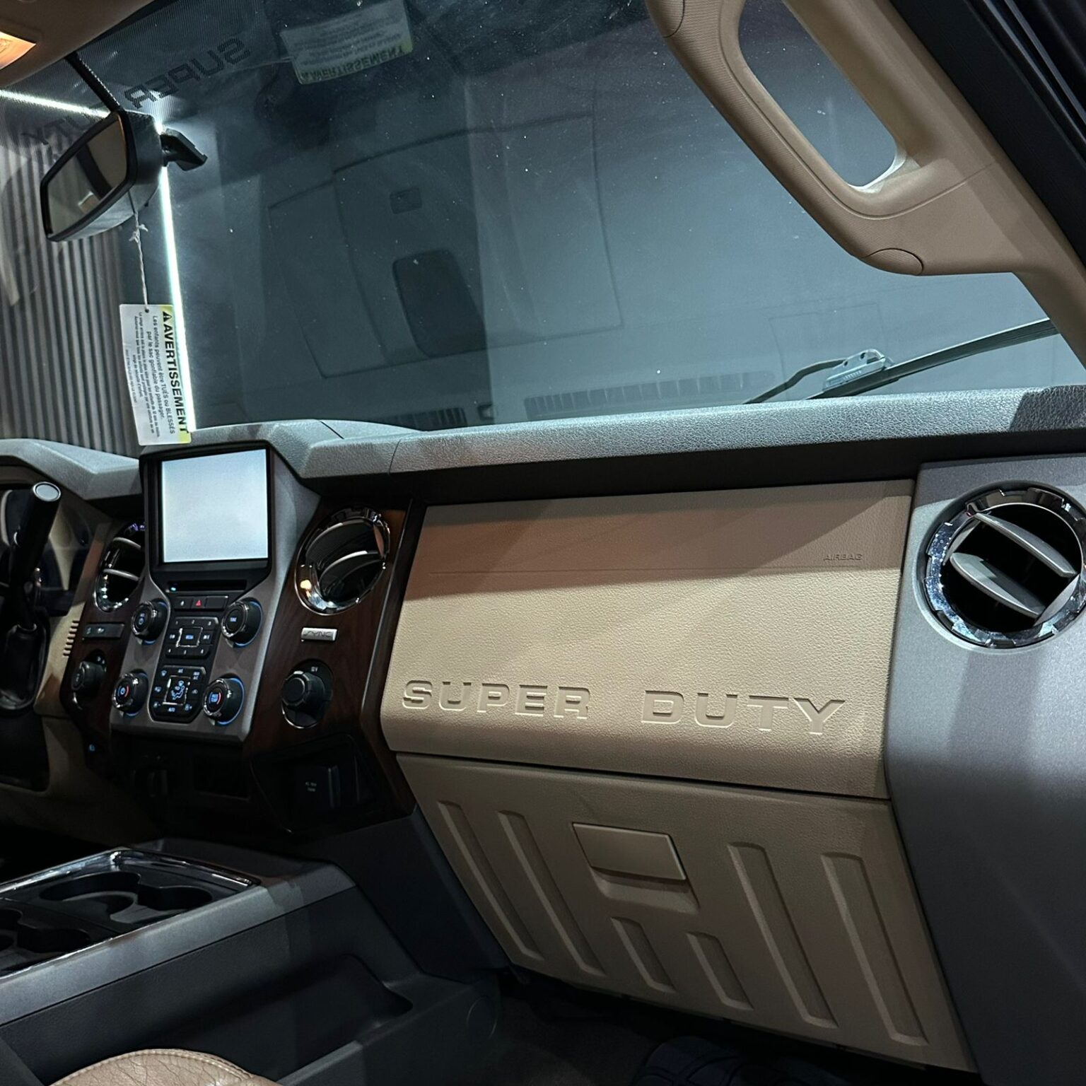 FORD SUPER DUTY LARIAT 2016 - Image 12