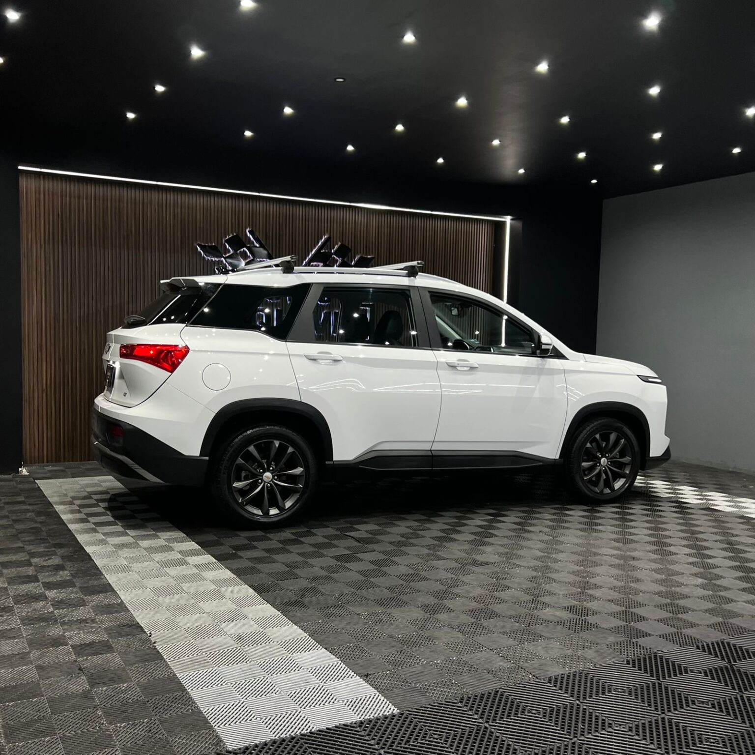 CHEVROLET CAPTIVA LT 2023 - Image 6