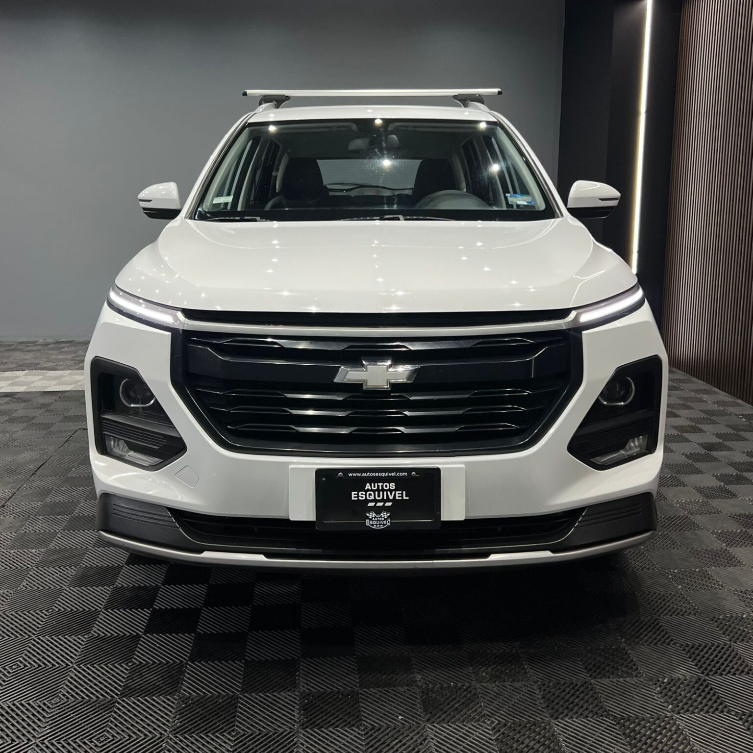 CHEVROLET CAPTIVA LT 2023 - Image 4