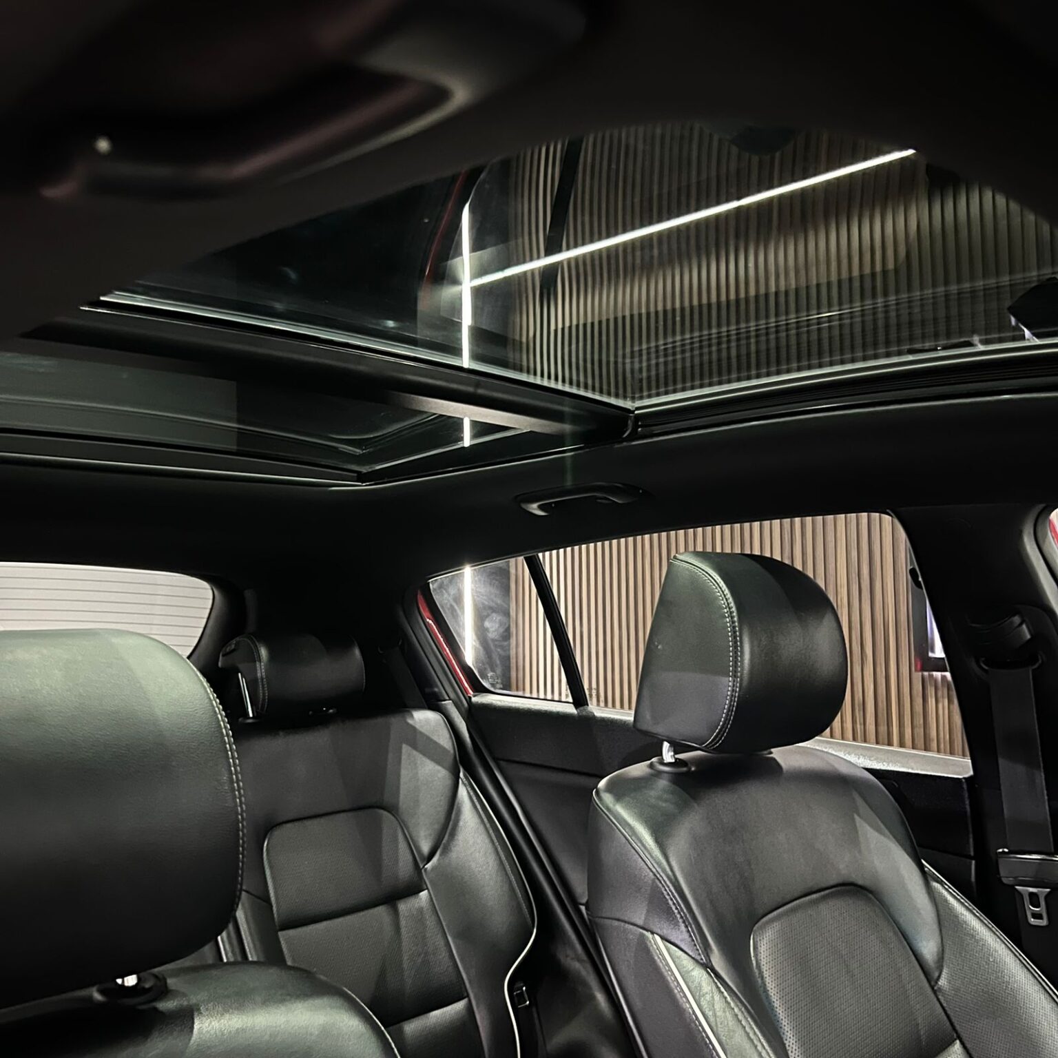 KIA SPORTAGE GT LINE 2020 - Image 9