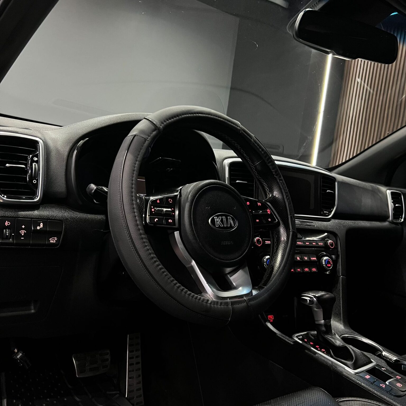 KIA SPORTAGE GT LINE 2020 - Image 7