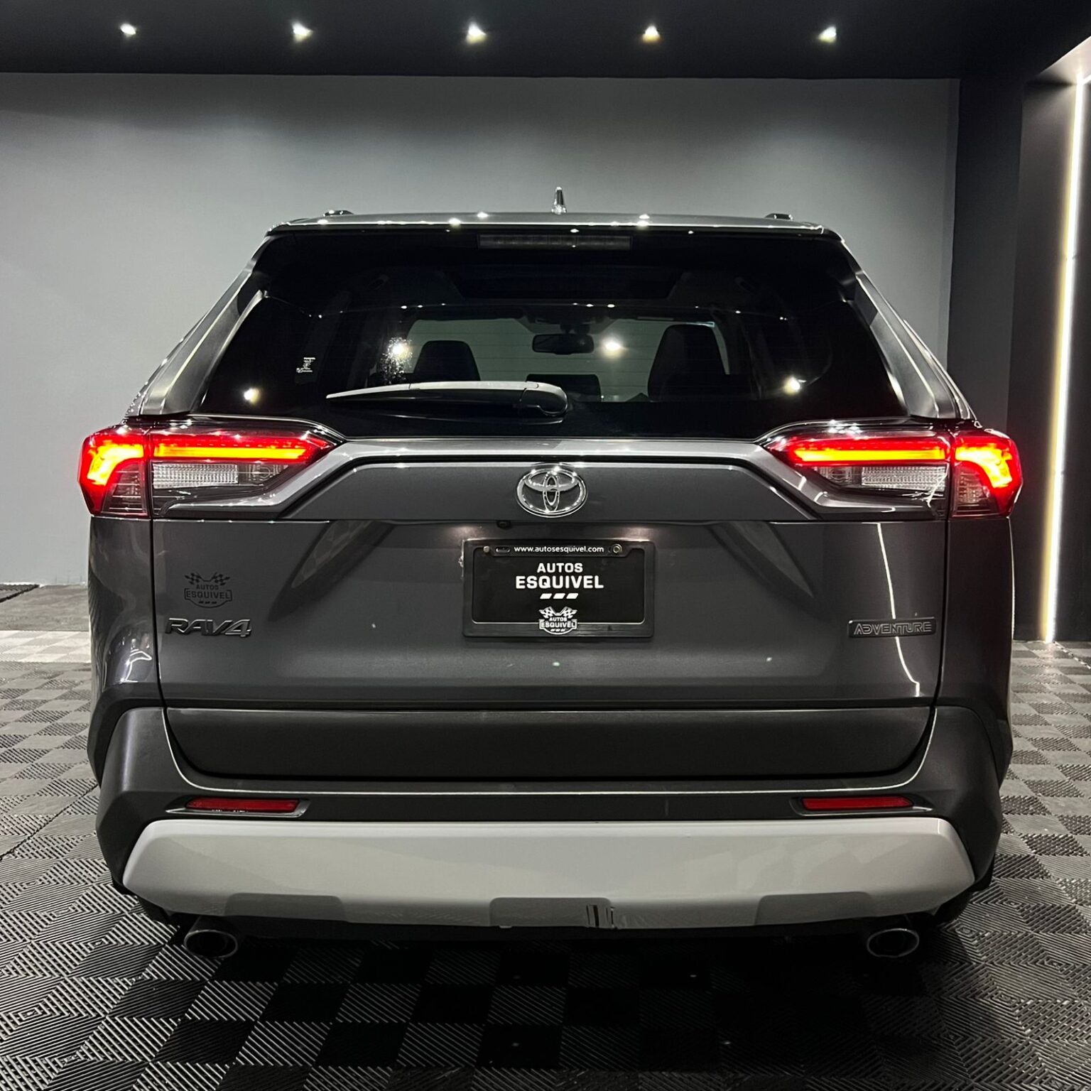 TOYOTA RAV4 ADVENTURE 2019 - Image 5