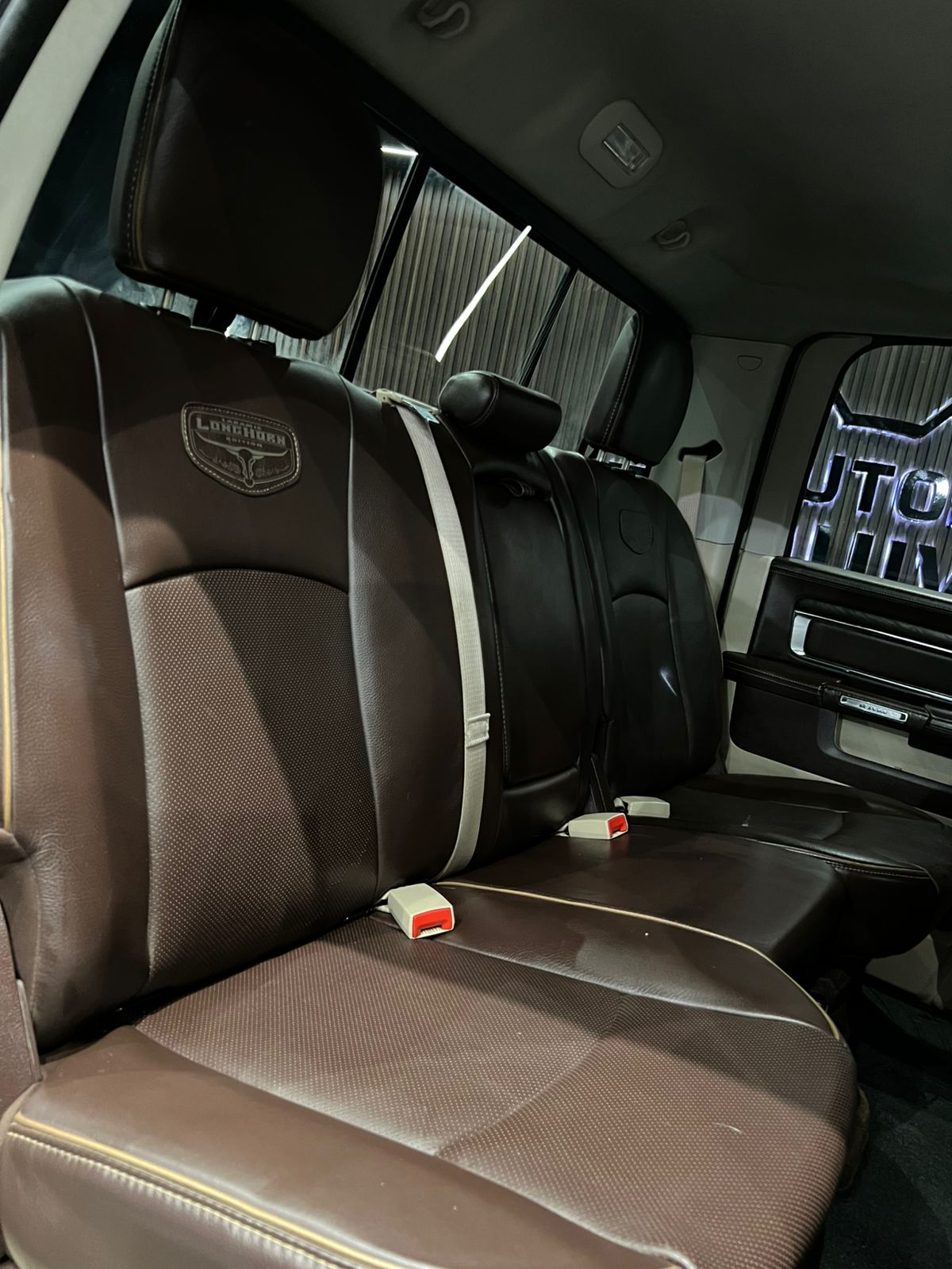 Imagen de WhatsApp 2025-10-25 a las 15.57.58_224b5681 DODGE RAM LONG HORN 2016 - Image 9