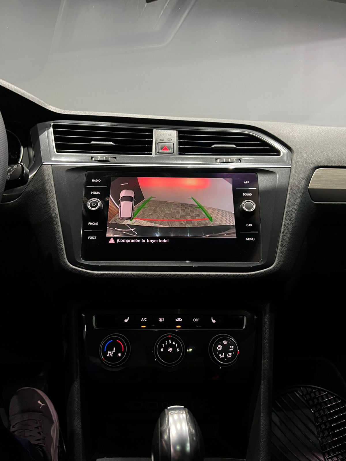 Imagen de WhatsApp 2025-10-27 a las 18.27.41_e657bab4 VOLKSWAGEN TIGUAN R LINE 2019 - Image 13