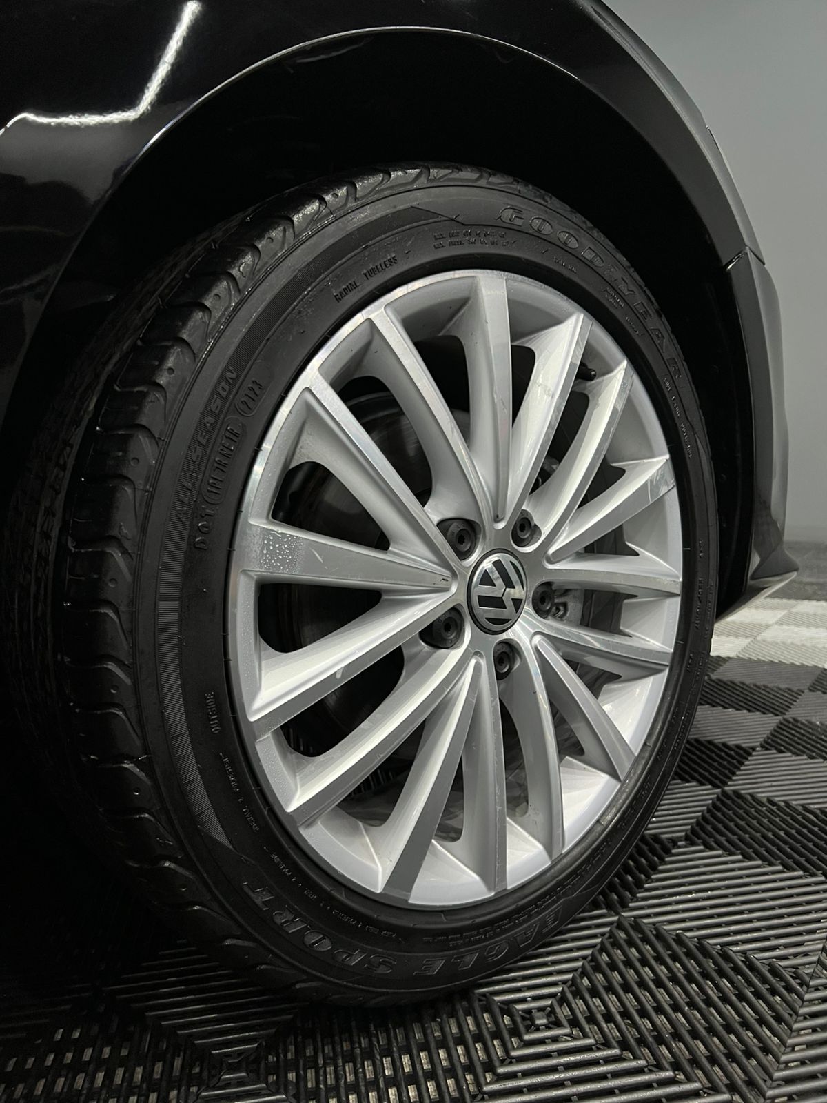 VOLKSWAGEN JETTA SPORT 2016 - Image 15