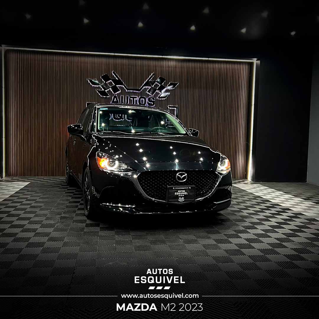MAZDA M2 2023