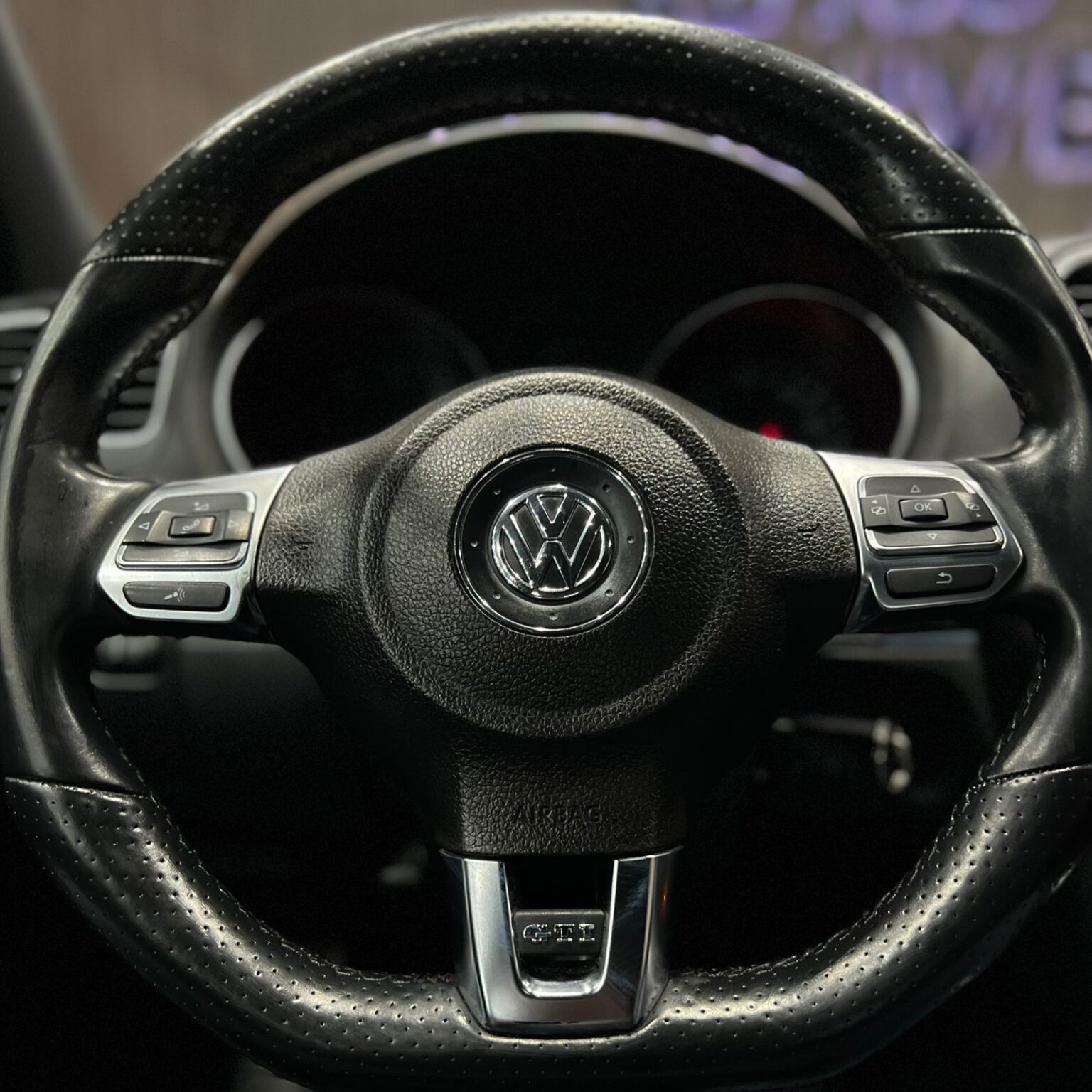 VOLKSWAGEN GOLF GTI 2012 - Image 14