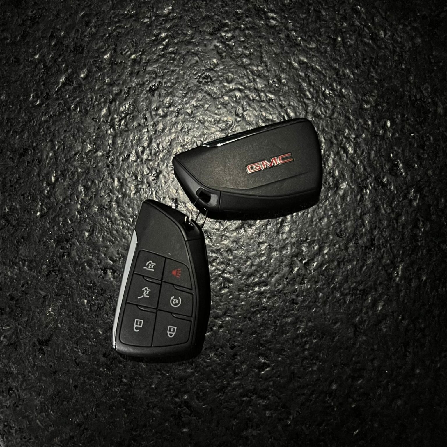 GMC YUKON XL DENALI 2023 - Image 26