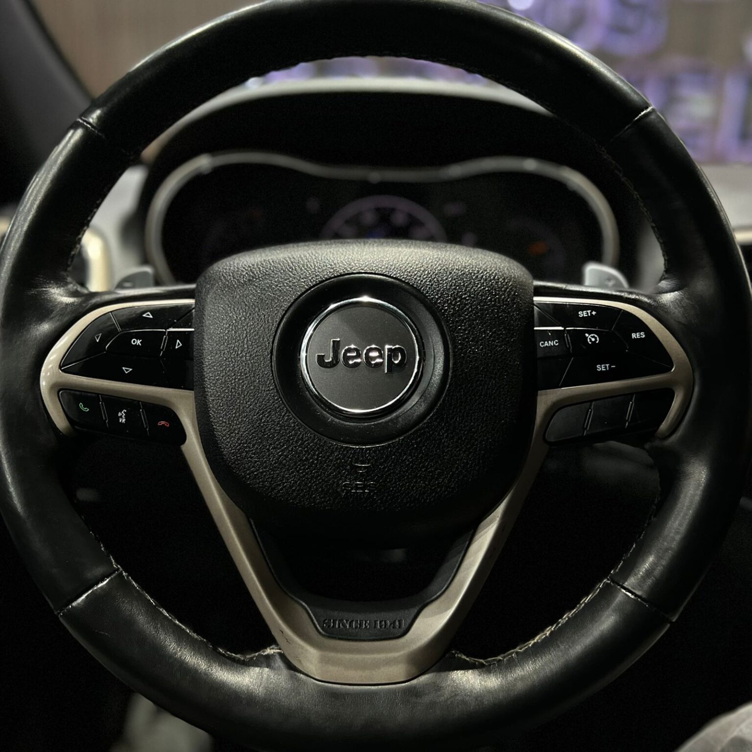 JEEP GRAND CHEROKEE LIMITED 2017 - Image 12