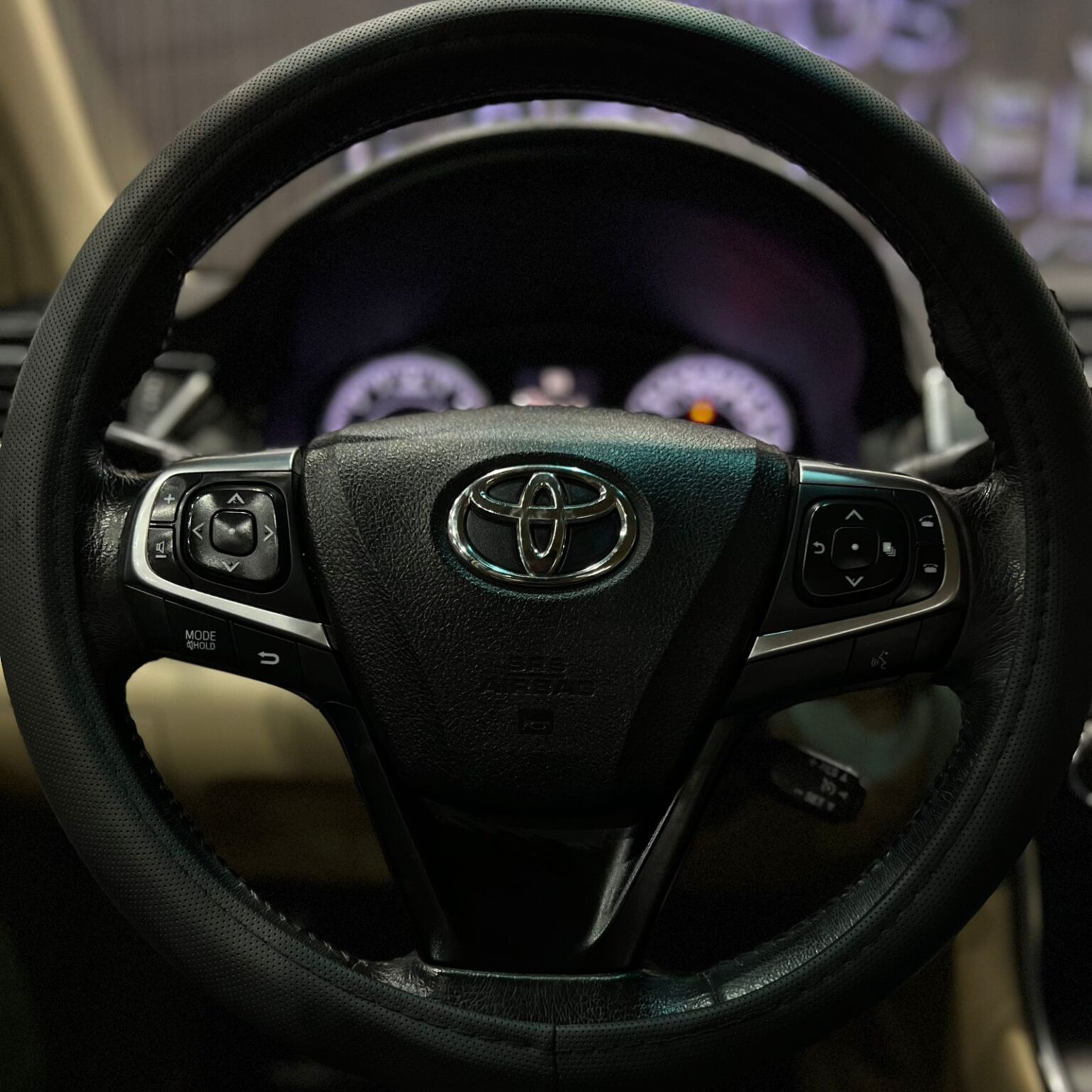 TOYOTA CAMRY XLE 2017 - Image 14