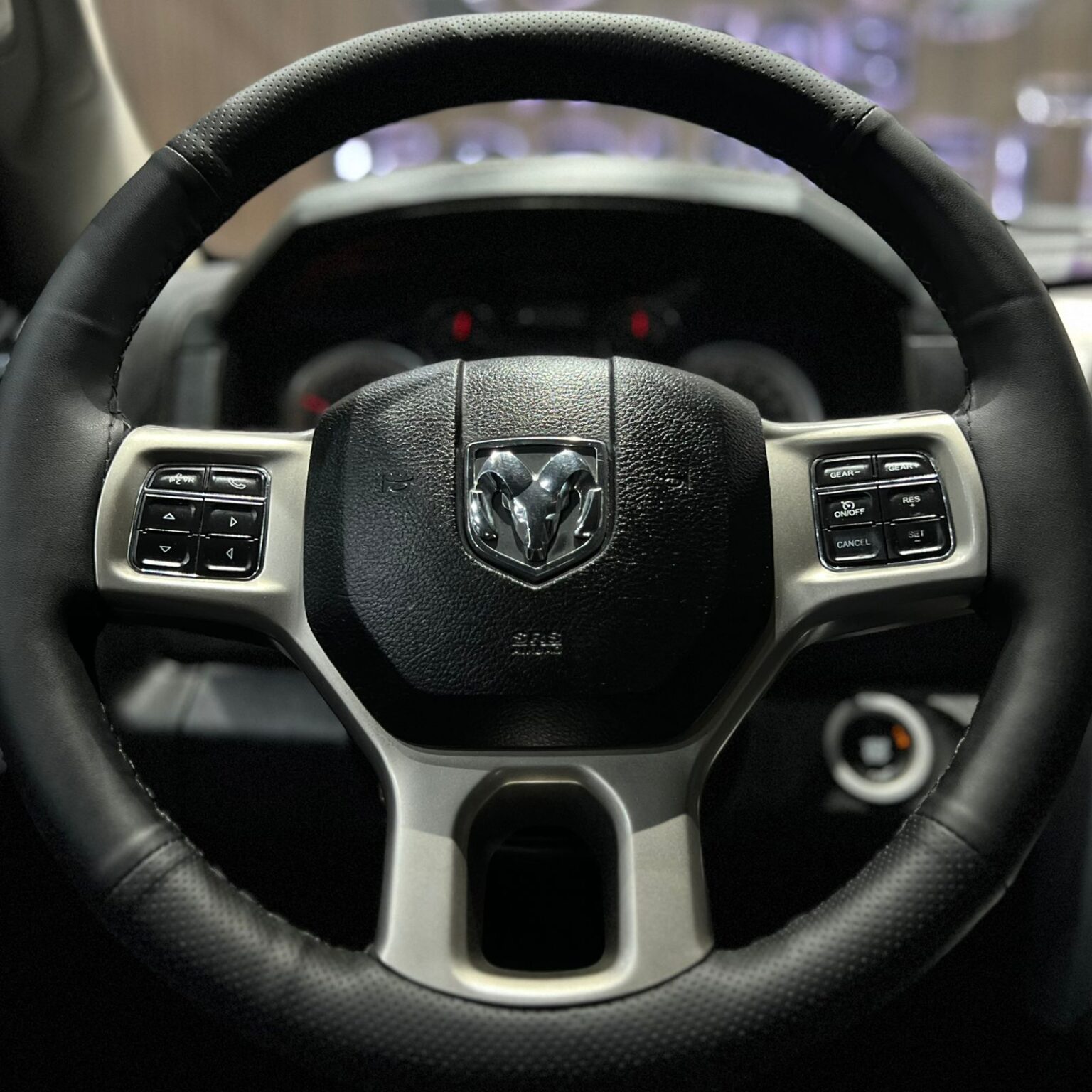 DODGE RAM LARAMIE 2017 - Image 15