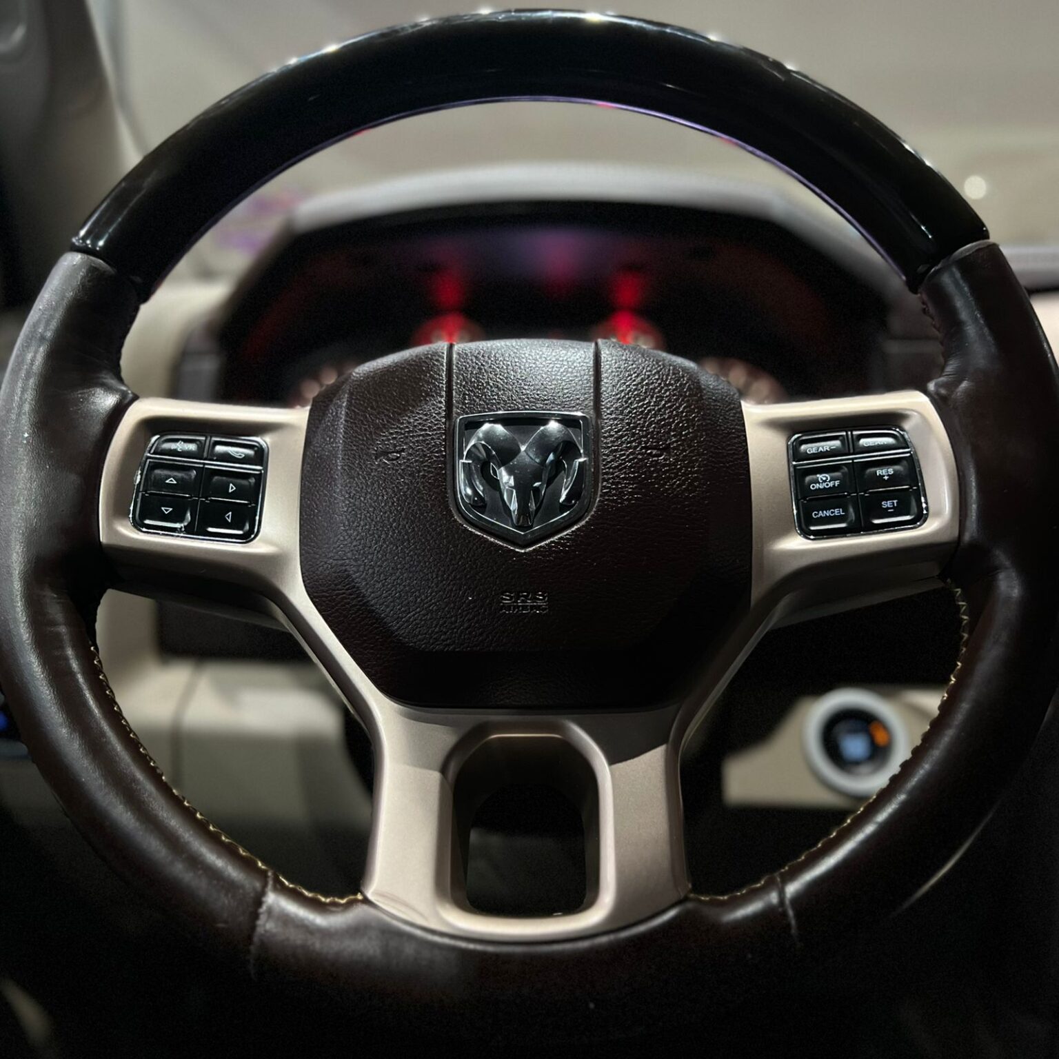 DODGE RAM LONGHORN 2017 - Image 12