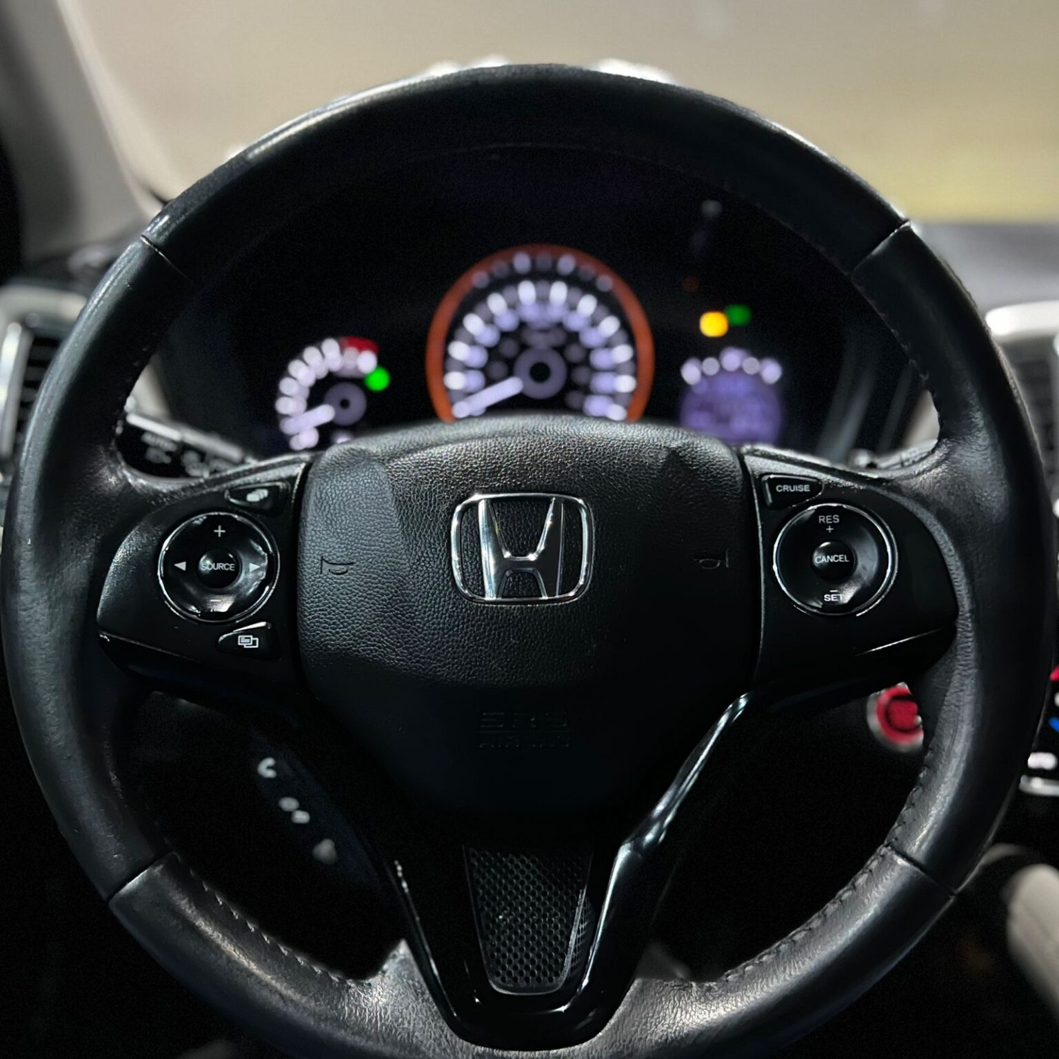 HONDA HRV TOURING 2019 - Image 14