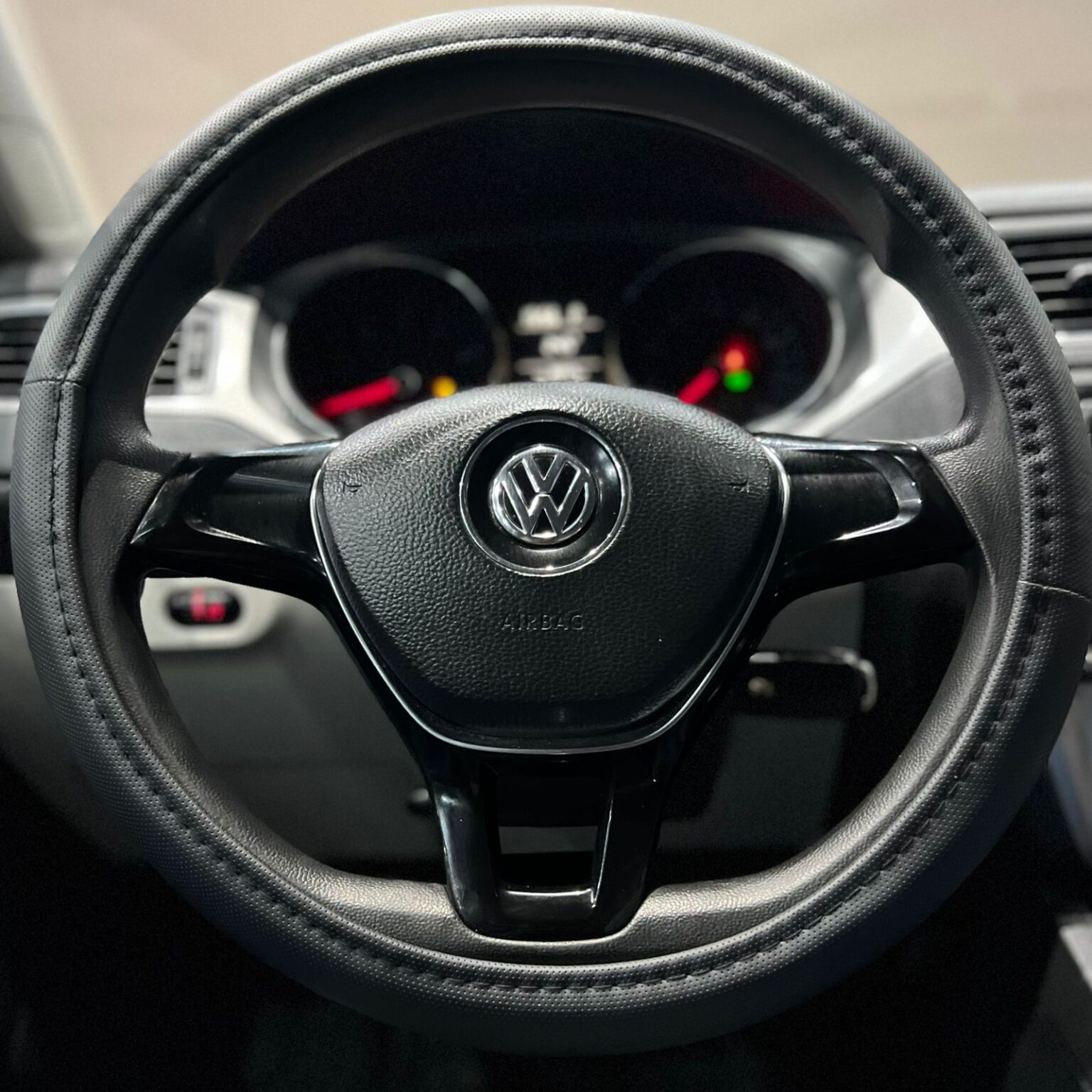 VOLKSWAGEN JETTA 2016 - Image 13
